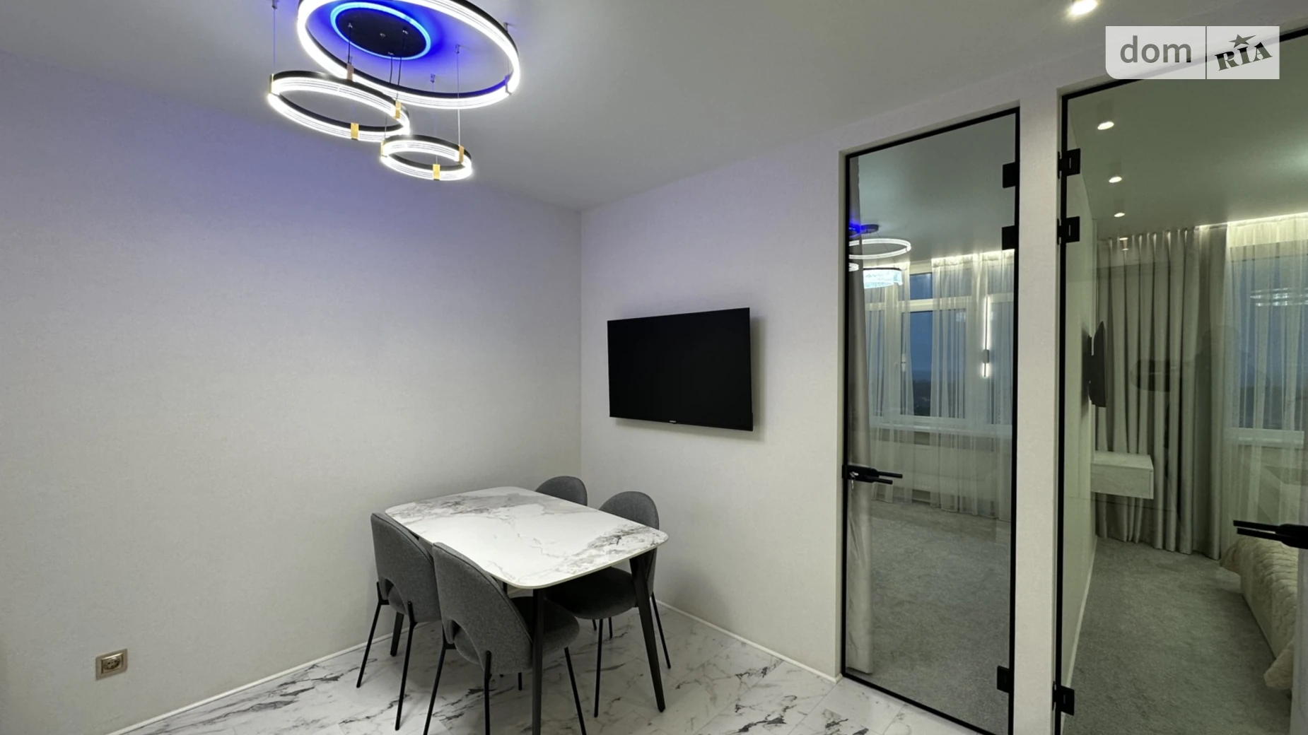 Продається 2-кімнатна квартира 51 кв. м у Одесі, вул. Перлинна, 8 - фото 4