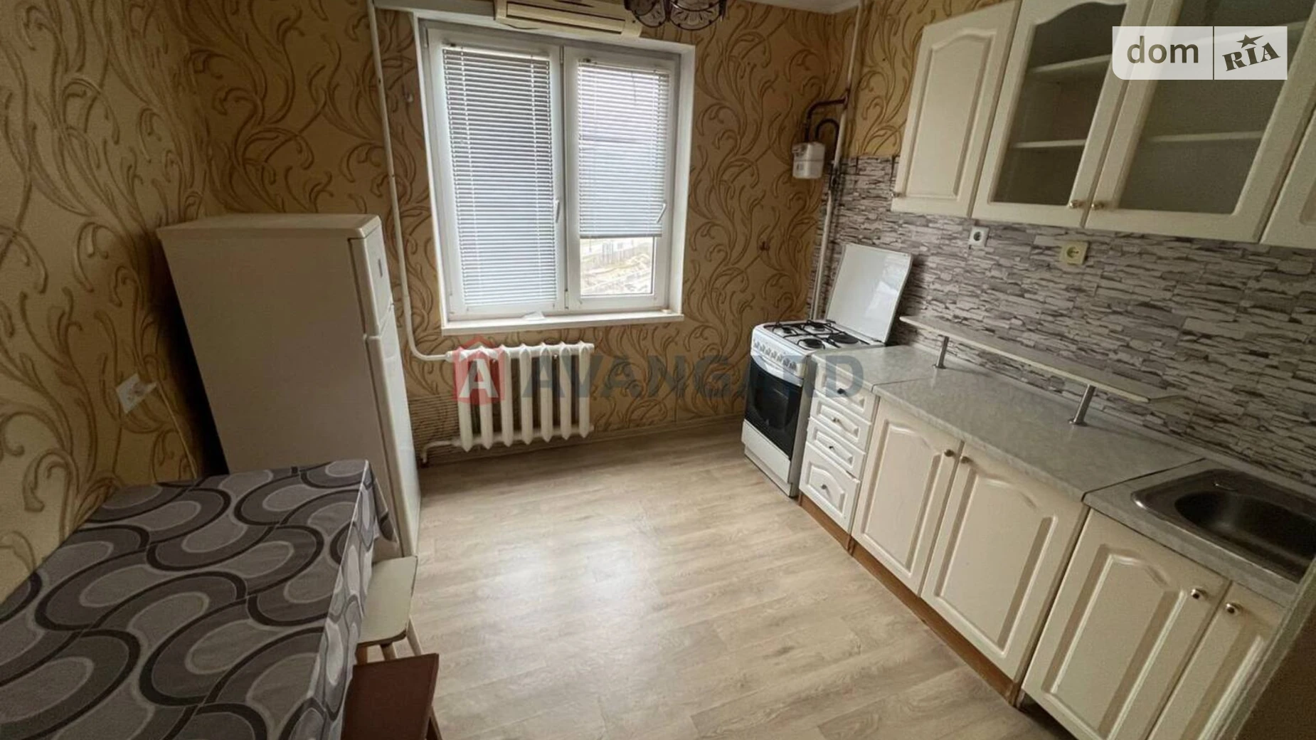 Продается 1-комнатная квартира 35 кв. м в Черкассах, ул. Героев Днепра, 81 - фото 3