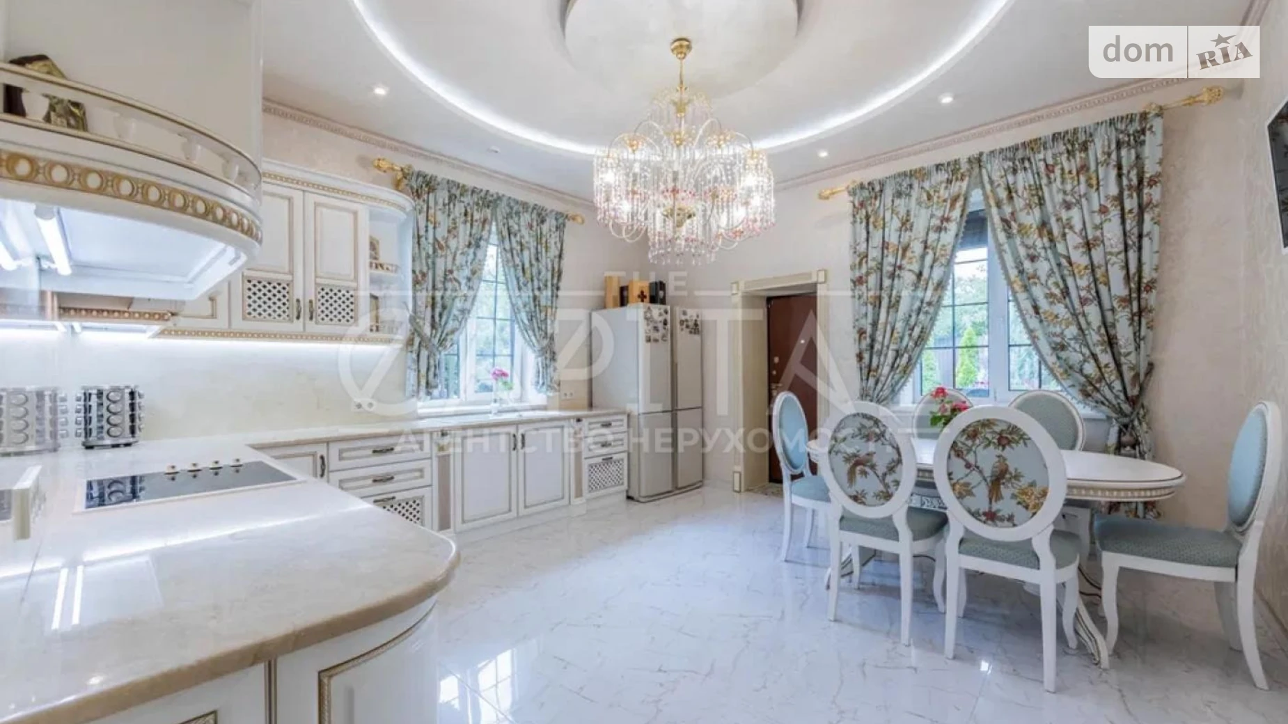 Продается дом на 2 этажа 171.8 кв. м с бассейном, цена: 370000 $ - фото 2