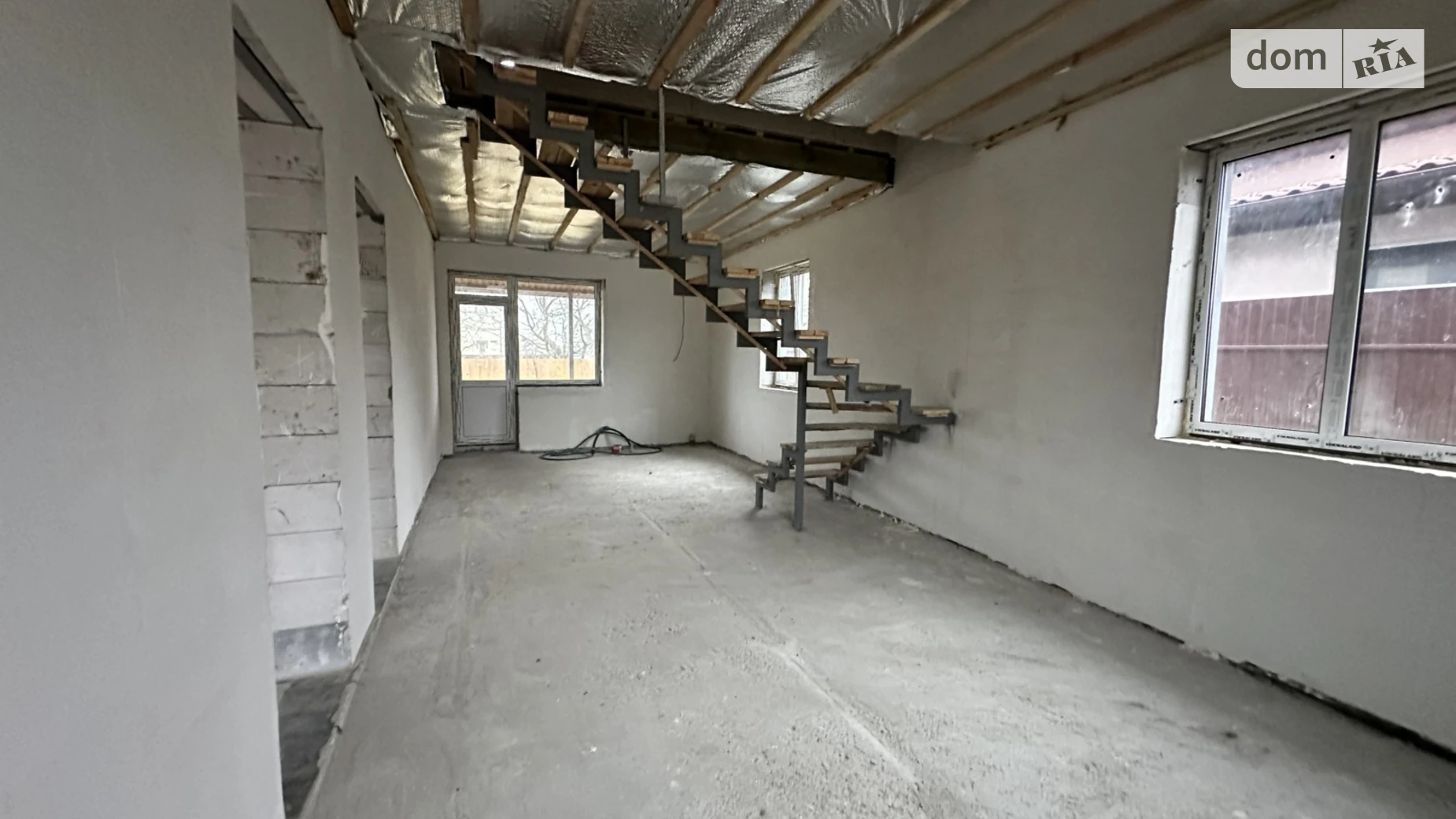 Продается дом на 2 этажа 125 кв. м с участком, цена: 77000 $ - фото 4