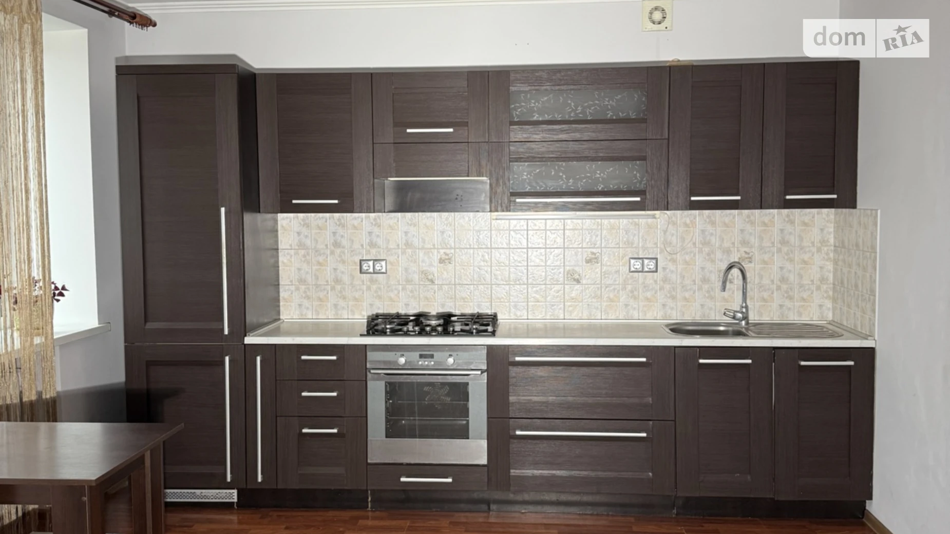 Продается 2-комнатная квартира 58.2 кв. м в Чубинском, ул. Погребняка, 13 - фото 2