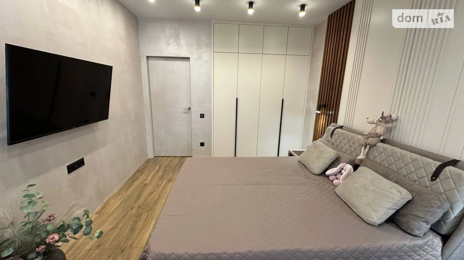 Продается 1-комнатная квартира 46.5 кв. м в Солонке, ул. Филиппа Орлика - фото 2