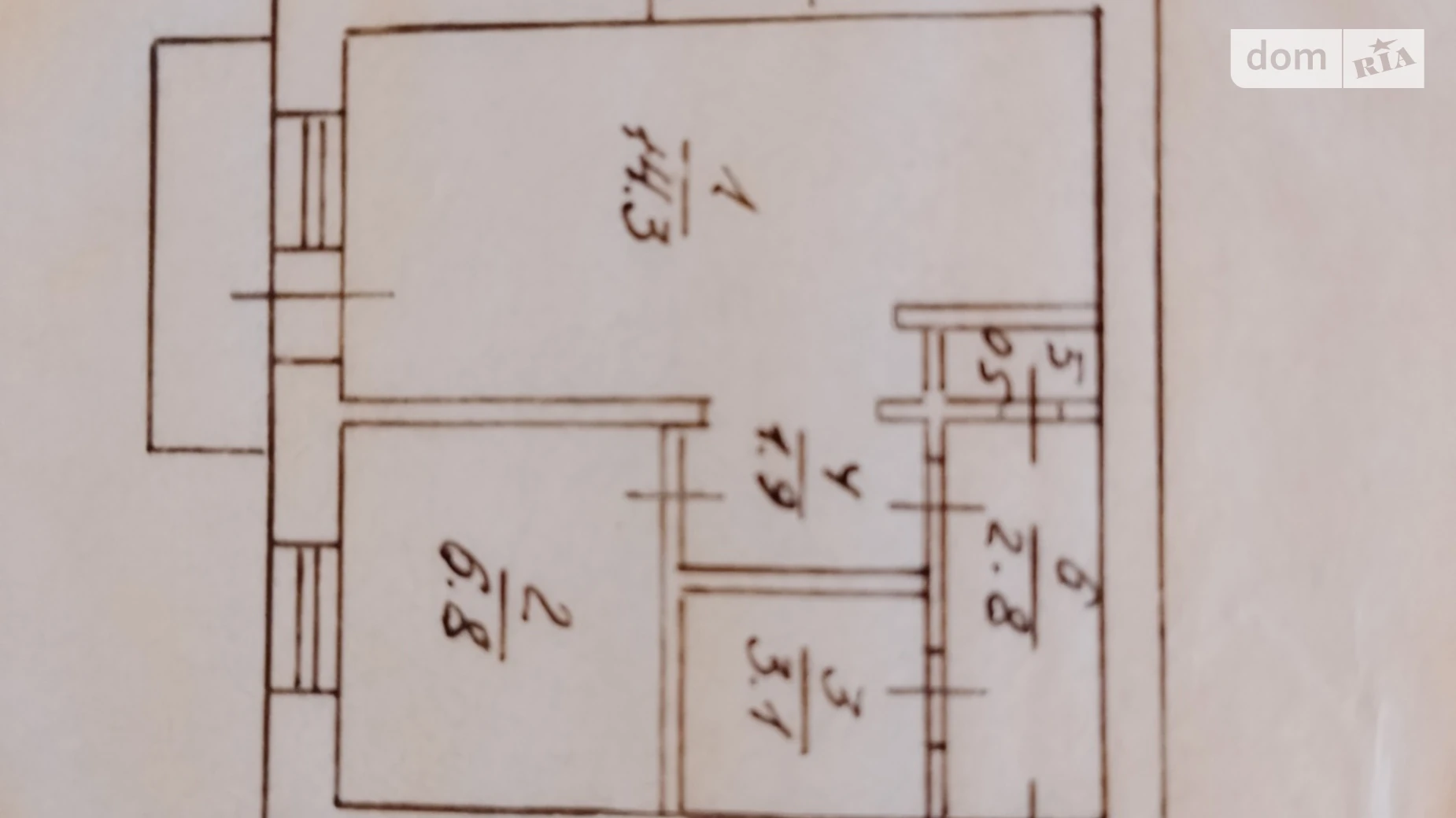 Продается 1-комнатная квартира 30.4 кв. м в Светловодске, ул. Героев Украины(Ленина), 64 - фото 2