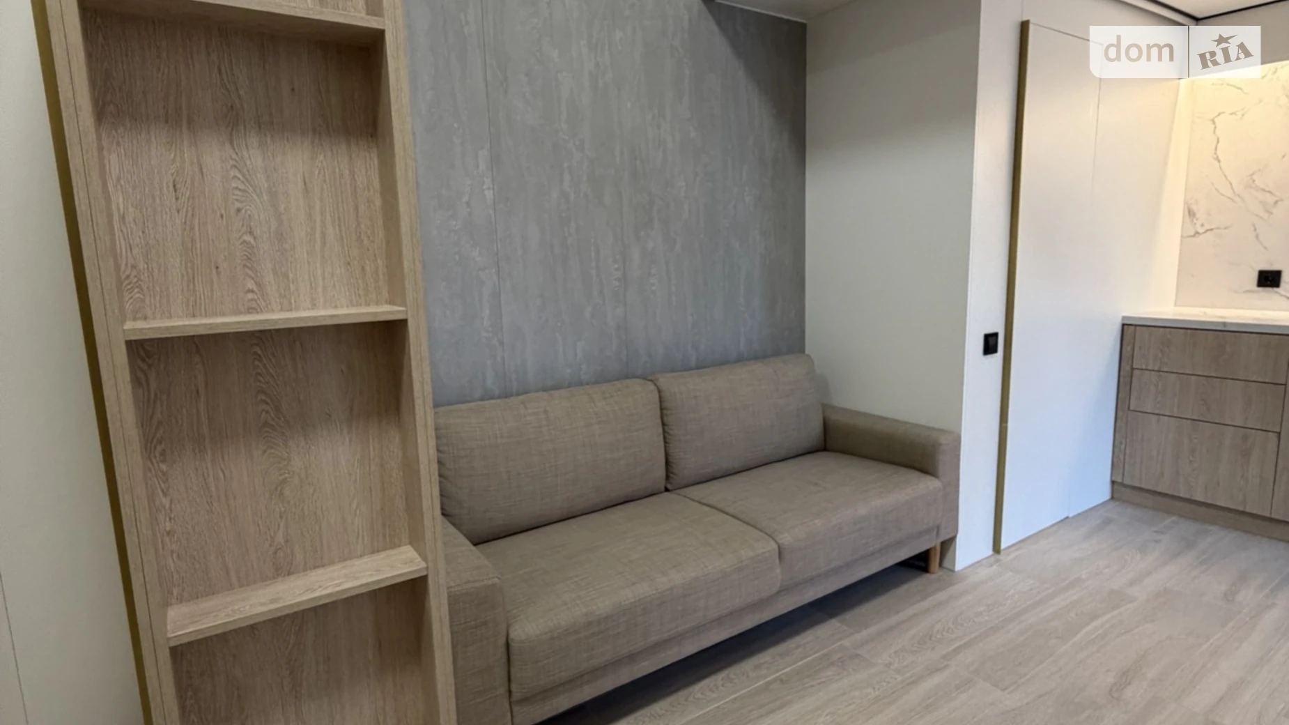 Продается 1-комнатная квартира 45 кв. м в Ровно, ул. Кобзарская, 2 - фото 4