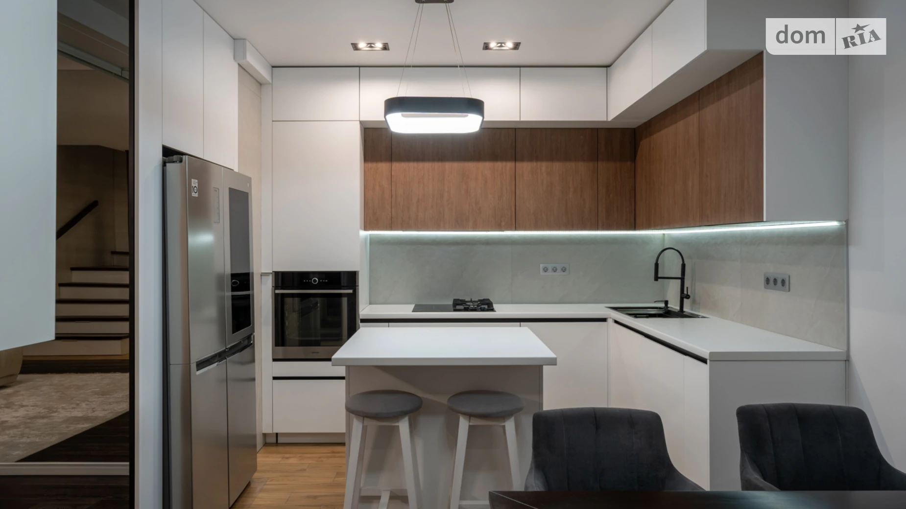 Продается 2-комнатная квартира 100 кв. м в Черновцах, ул. Русская, 213Б - фото 5