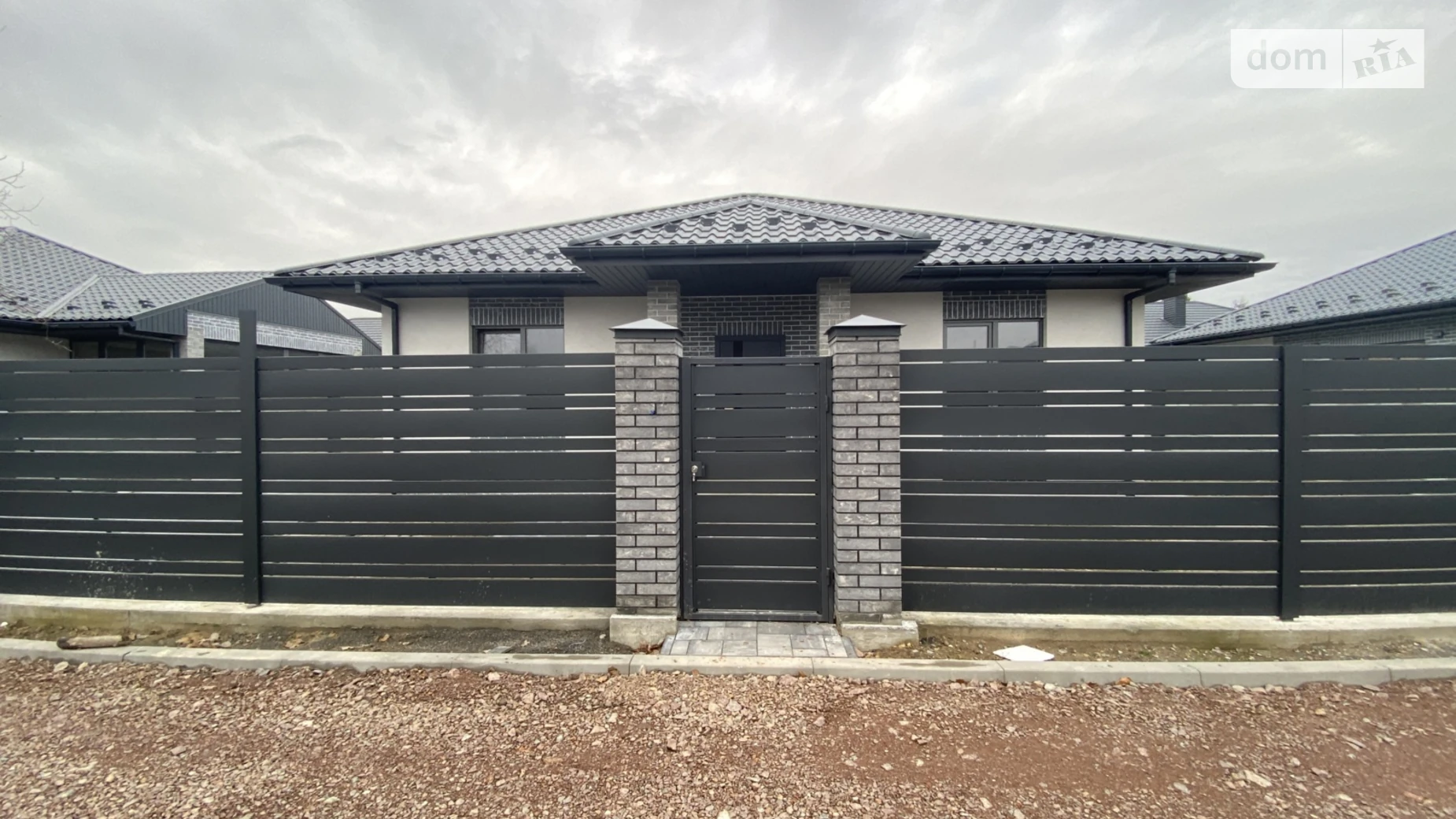 Продается одноэтажный дом 99 кв. м с подвалом, цена: 90000 $ - фото 3