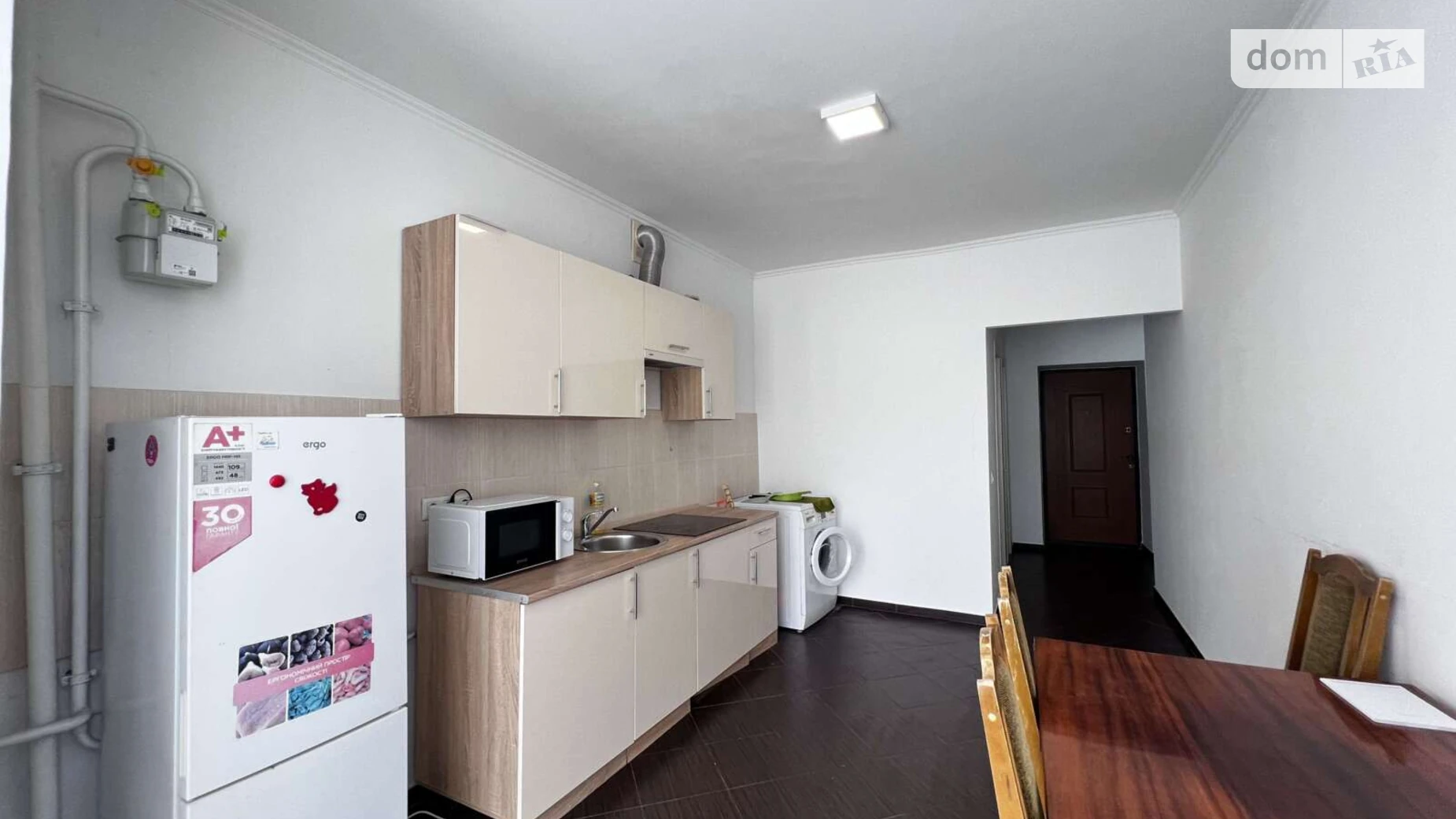 Продается 2-комнатная квартира 66.7 кв. м в Ивано-Франковске, ул. Высочана Семена, 18 корпус 4 - фото 3