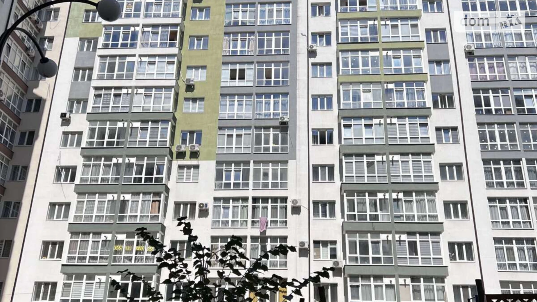 Продается 2-комнатная квартира 66.7 кв. м в Ивано-Франковске, ул. Высочана Семена, 18 корпус 4 - фото 2