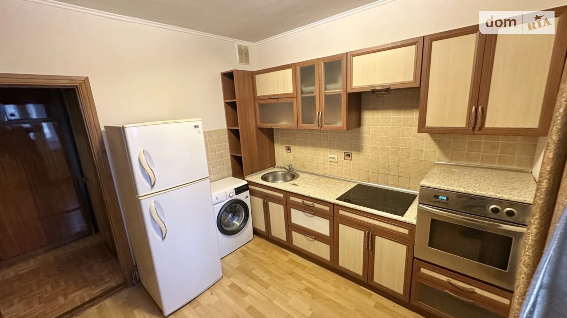 Продается 1-комнатная квартира 43.2 кв. м в Киеве, ул. Драгоманова, 1Г - фото 2