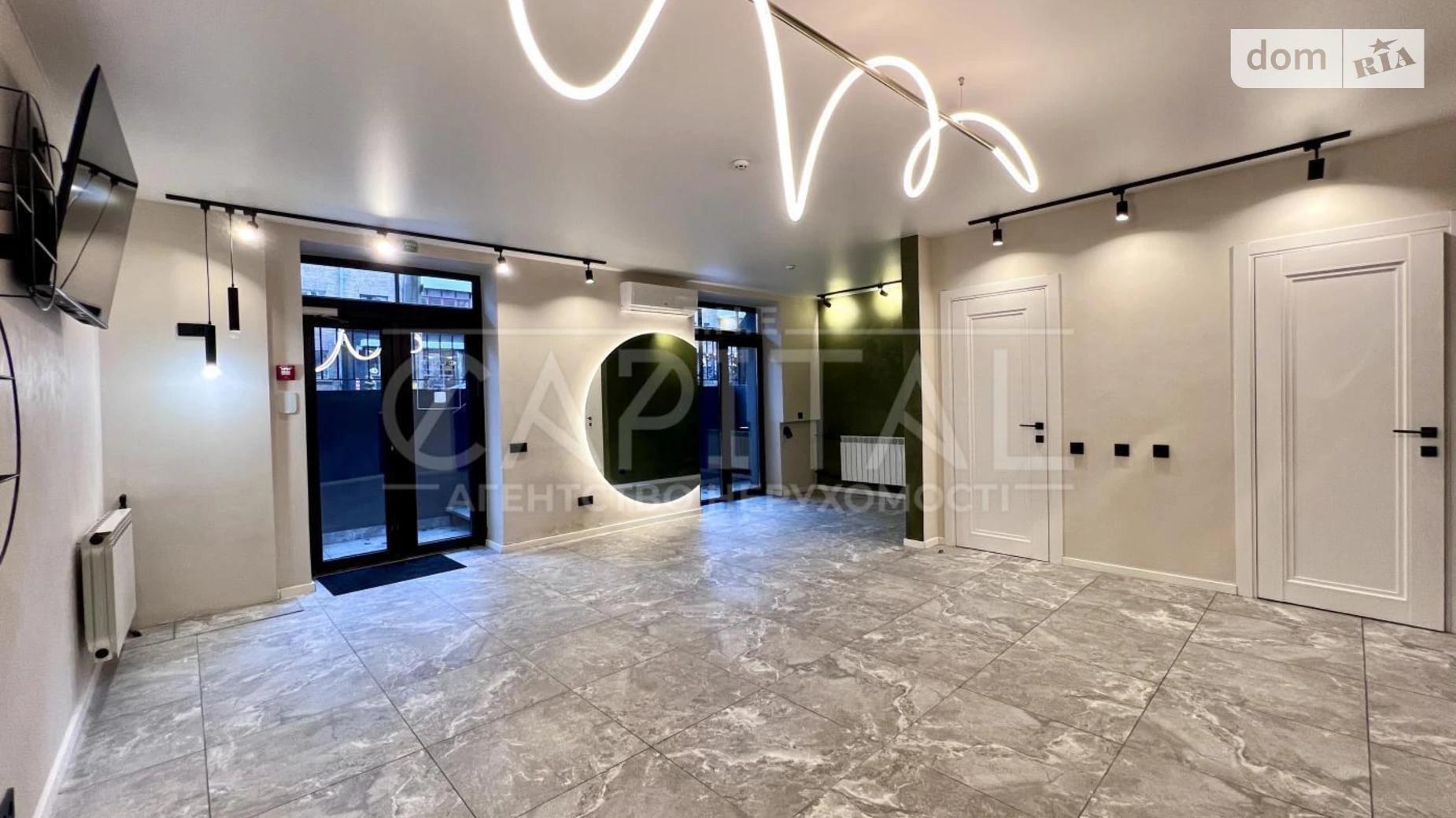 Сдается в аренду офис 71.03 кв. м в бизнес-центре, цена: 1500 $ - фото 2