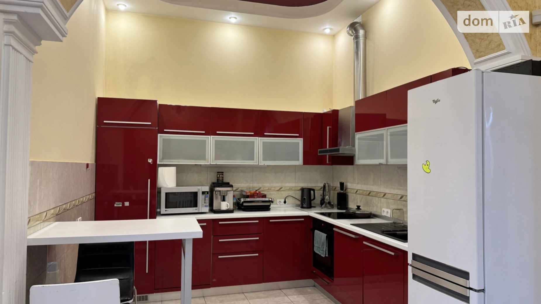 Сдается в аренду дом на 2 этажа 370 кв. м с садом, цена: 850 $ - фото 5