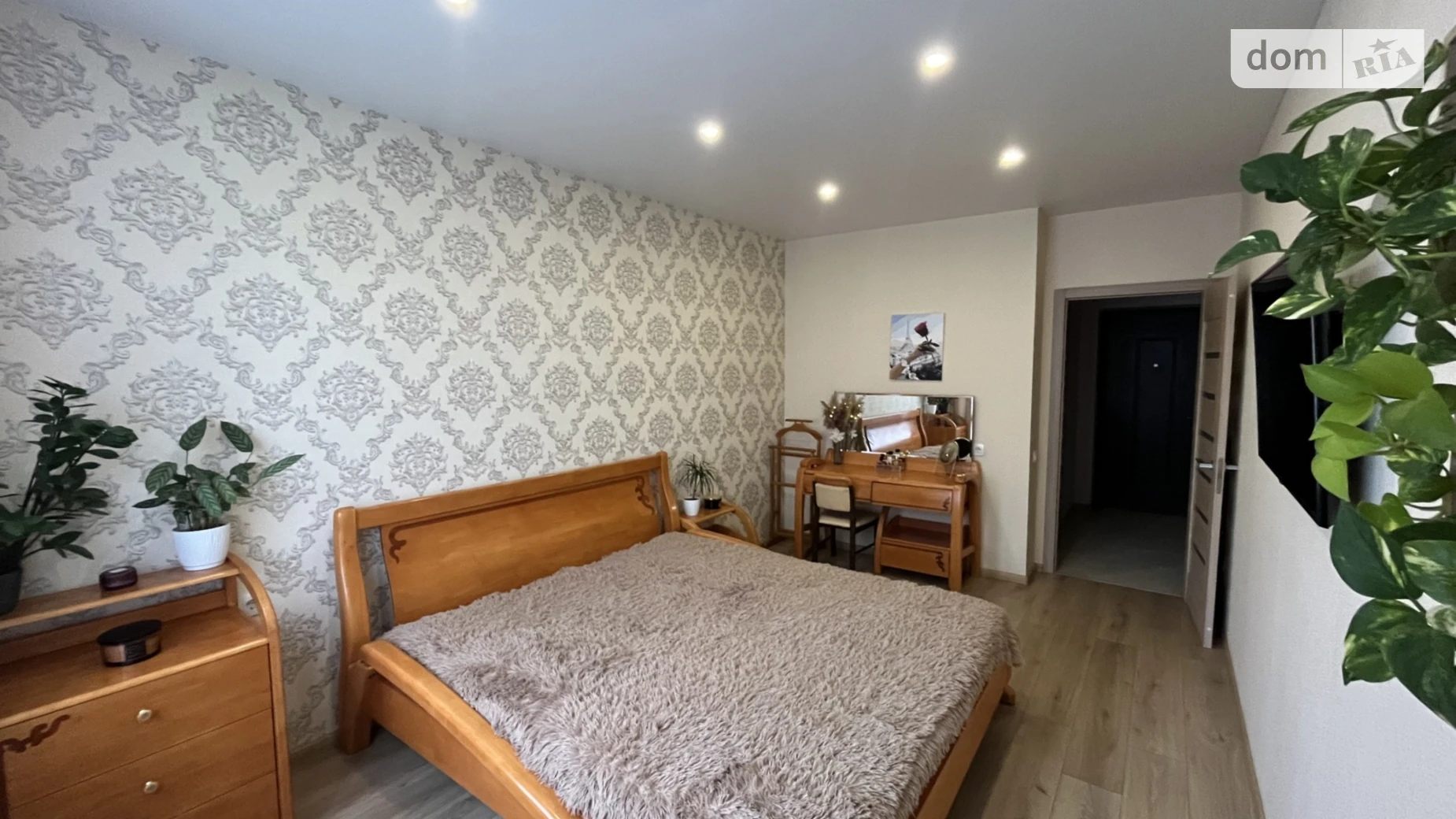 Продается 1-комнатная квартира 38.9 кв. м в Киеве, просп. Европейского Союза(Правды), 43А - фото 2