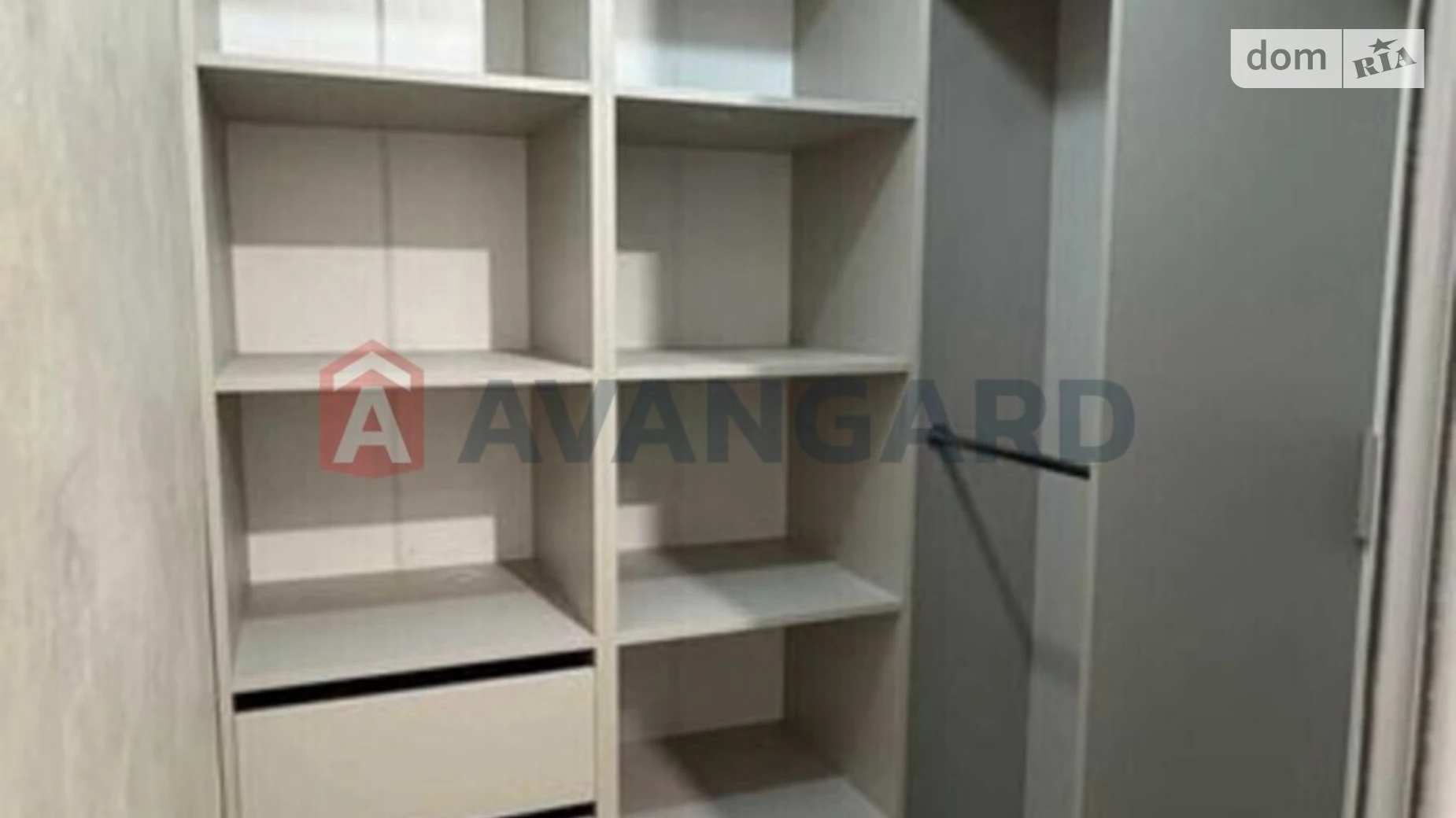 Продается 1-комнатная квартира 46 кв. м в Хмельницком, ул. Свободы, 10А - фото 2