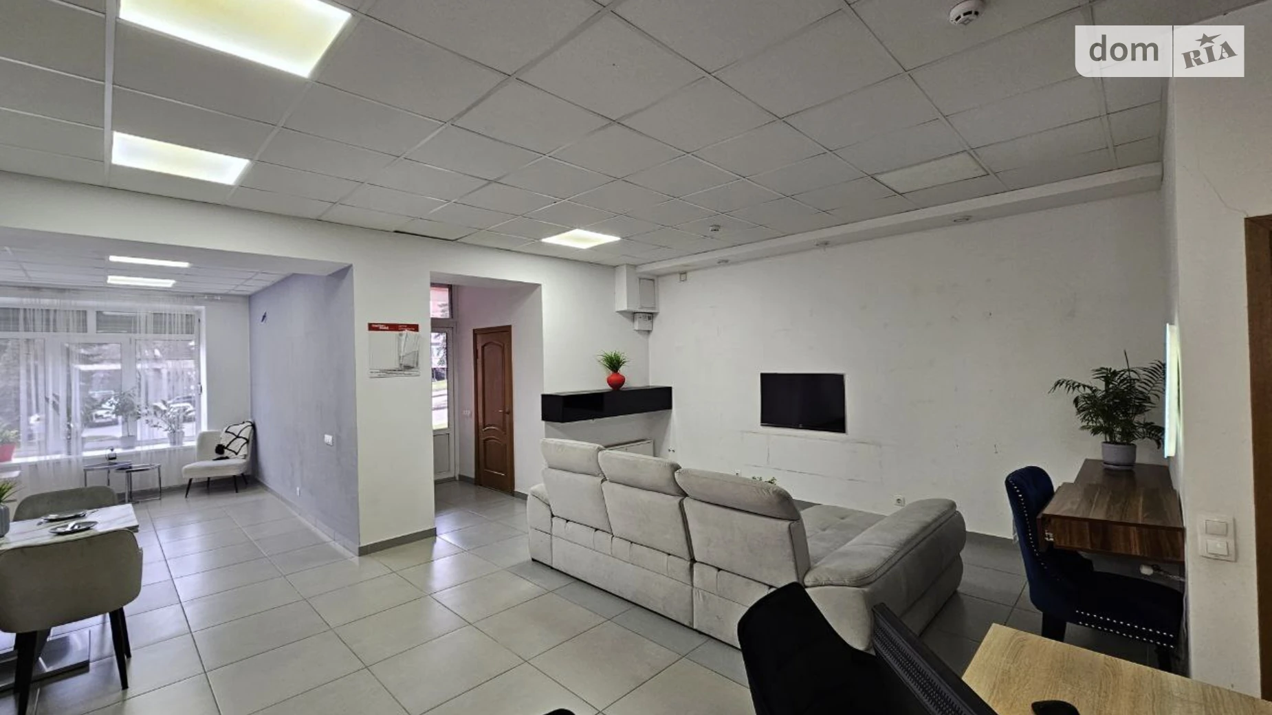 Сдается в аренду помещения свободного назначения 121.4 кв. м в 10-этажном здании, цена: 30000 грн - фото 5
