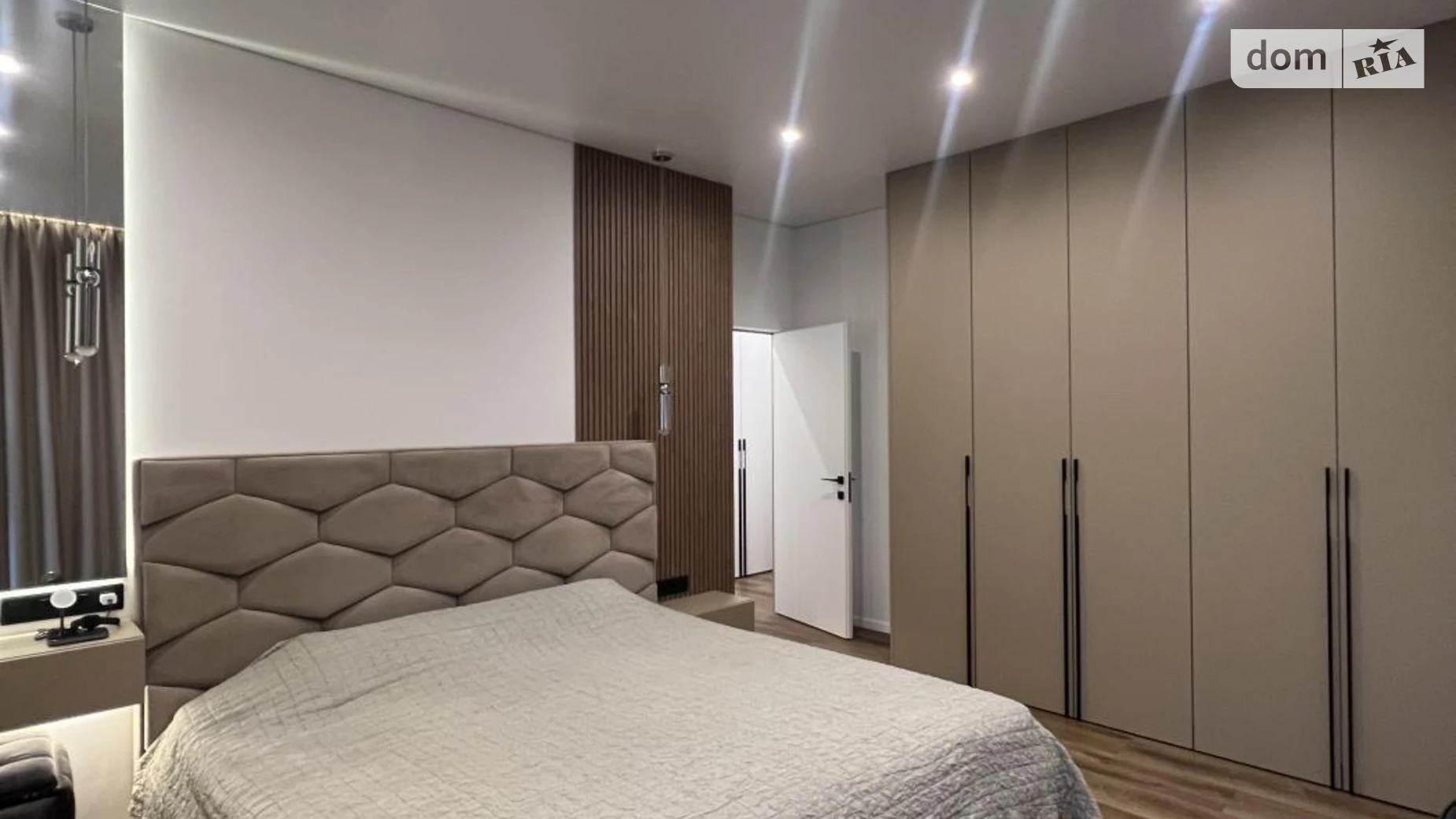 Продается 2-комнатная квартира 59 кв. м в Ровно, ул. Назара Небожинского(Павлюченко) - фото 5