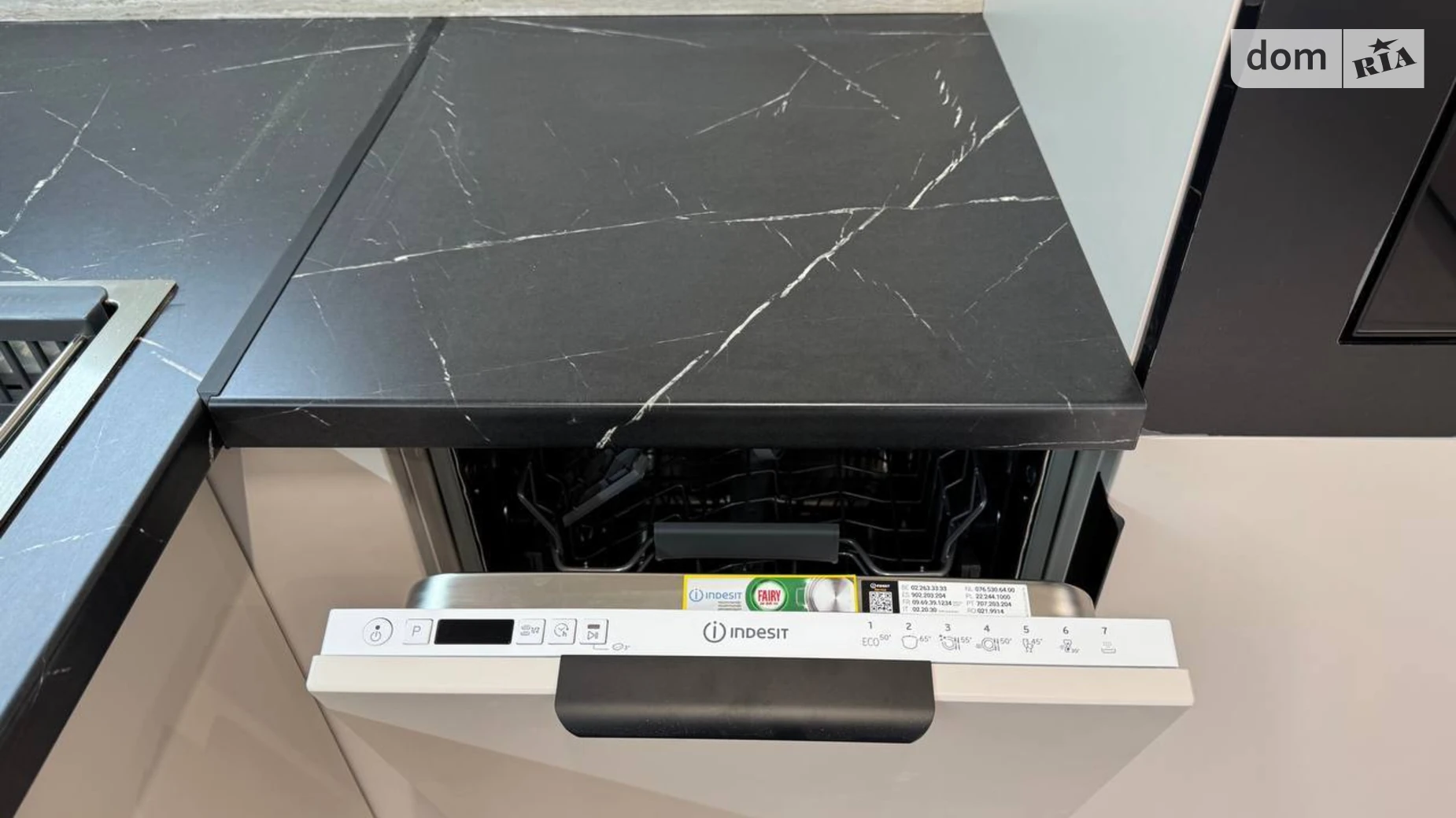 1-комнатная квартира 50 кв. м в Тернополе, просп. Бандеры Степана - фото 4