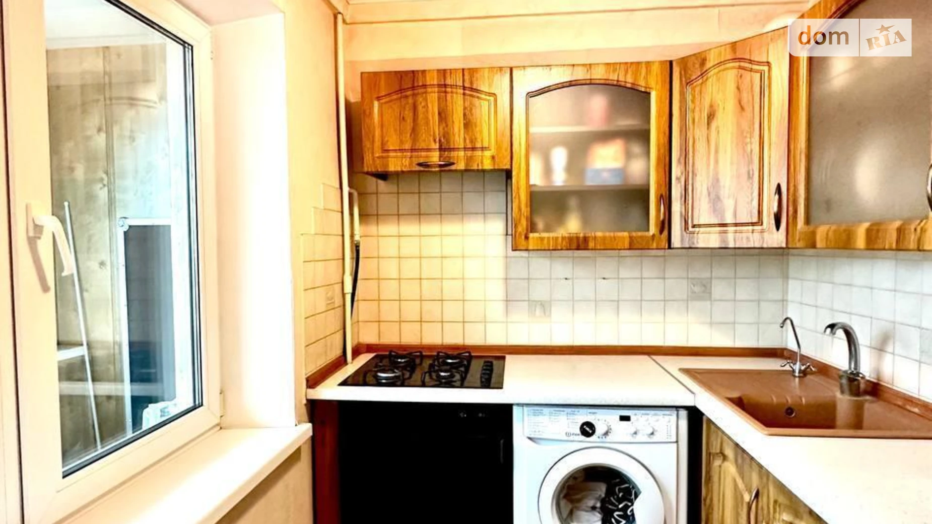 Продається 2-кімнатна квартира 52 кв. м у Києві, вул. Раїси Окіпної, 9 - фото 2