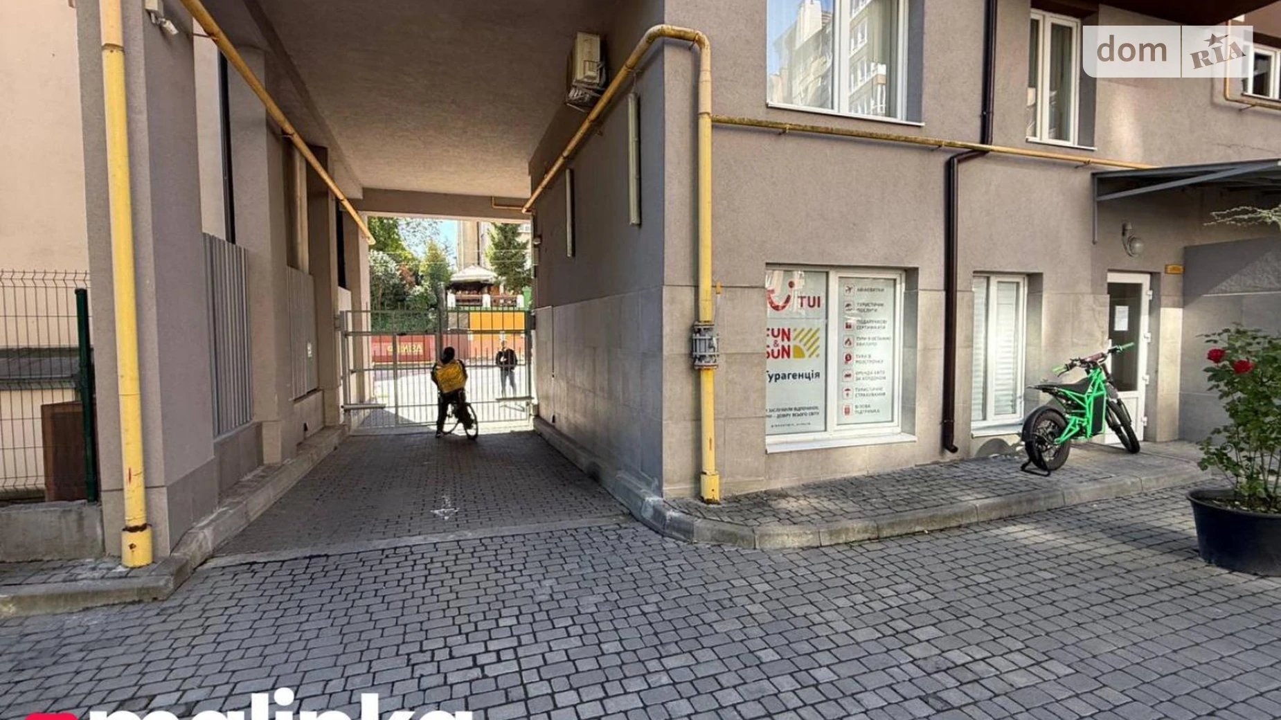 Сдается в аренду офис 21.5 кв. м в бизнес-центре, цена: 300 $ - фото 2