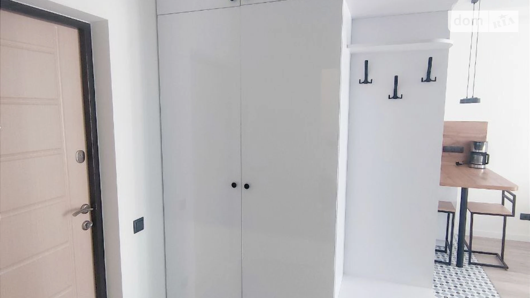 Продается 1-комнатная квартира 42 кв. м в Киеве, ул. Михаила Максимовича, 26Г - фото 3