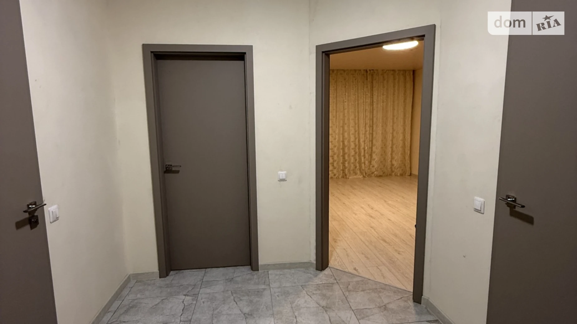 Продается 1-комнатная квартира 48.5 кв. м в Хмельницком, ул. Озерная, 4 - фото 2