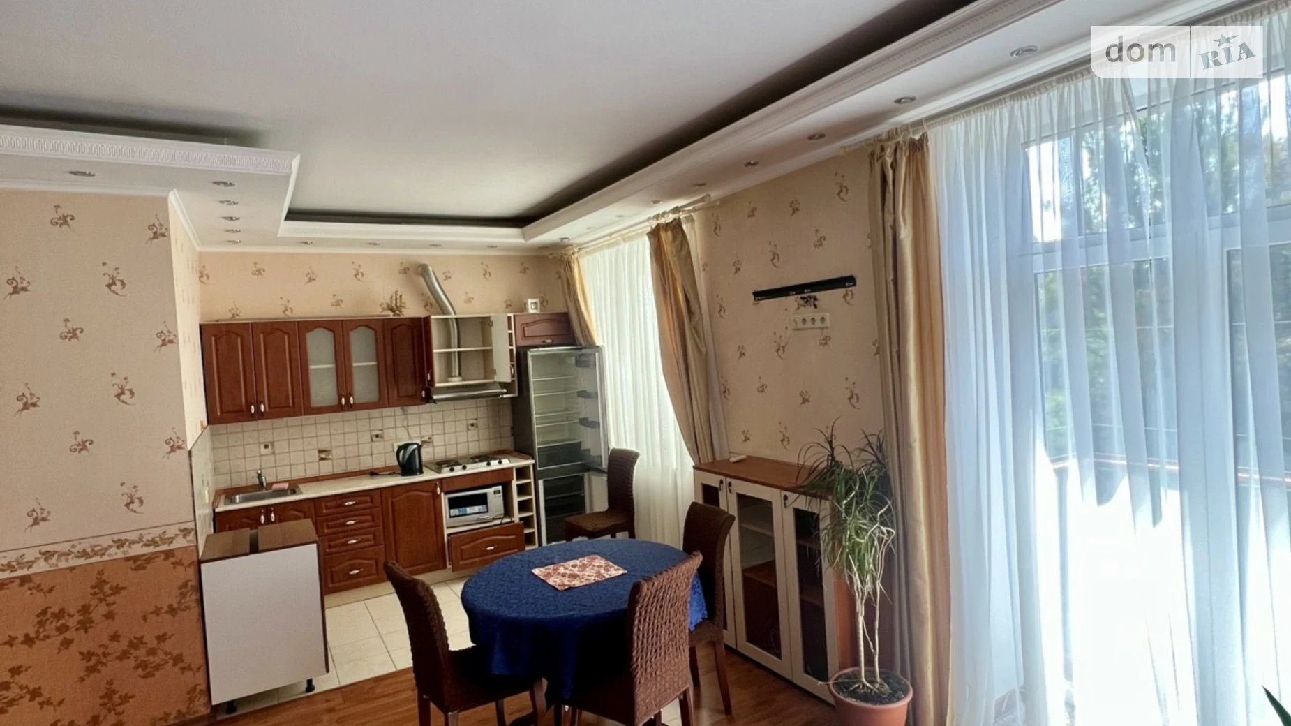 Здається в оренду 3-кімнатна квартира 74 кв. м у Києві, вул. Білоруська, 32 - фото 2