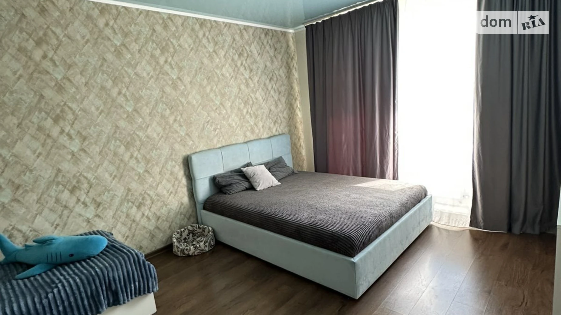 Продается 2-комнатная квартира 74 кв. м в Хмельницком, ул. Кармелюка, 4/2 - фото 2