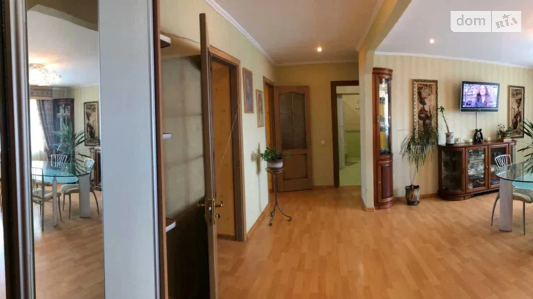 Продається 3-кімнатна квартира 90 кв. м у Трускавці, вул. Мазепи, 10 - фото 3