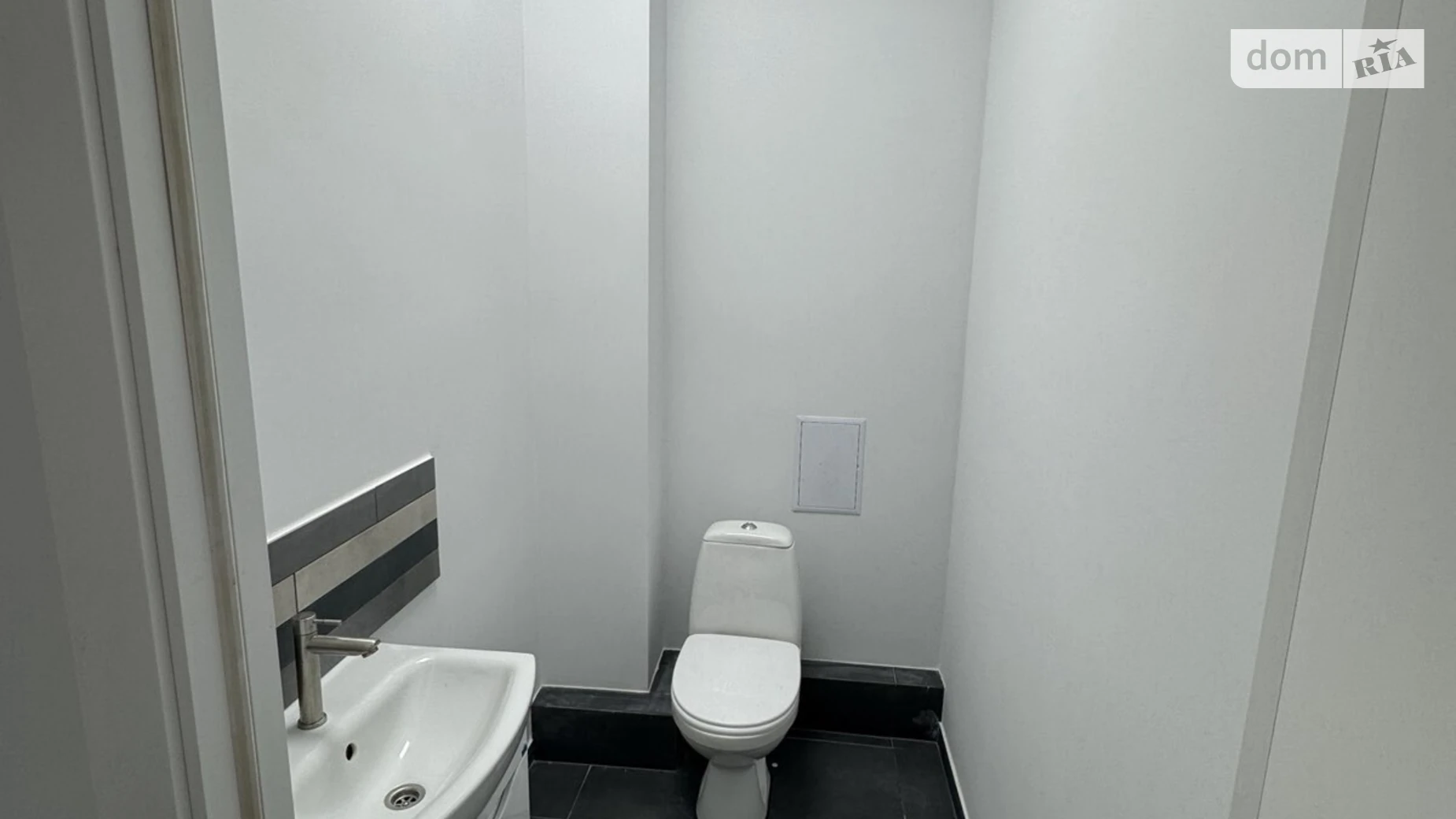 Сдается в аренду офис 44 кв. м в бизнес-центре, цена: 11000 грн - фото 2