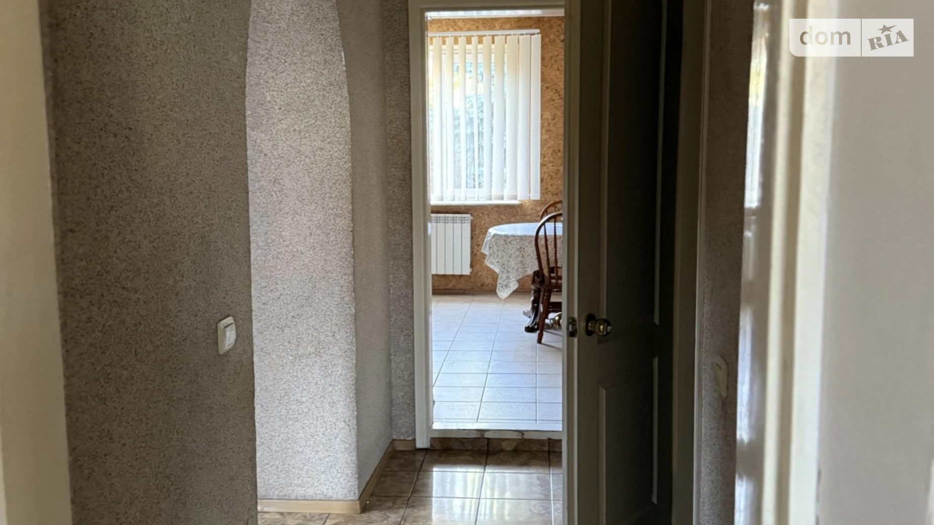 Сдается в аренду дом на 2 этажа 175 кв. м с участком, цена: 800 $ - фото 4