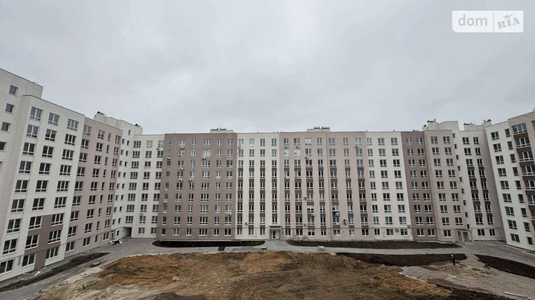 Продается 1-комнатная квартира 37 кв. м в Буче, ул. Князя Владимира Великого, 16 - фото 2