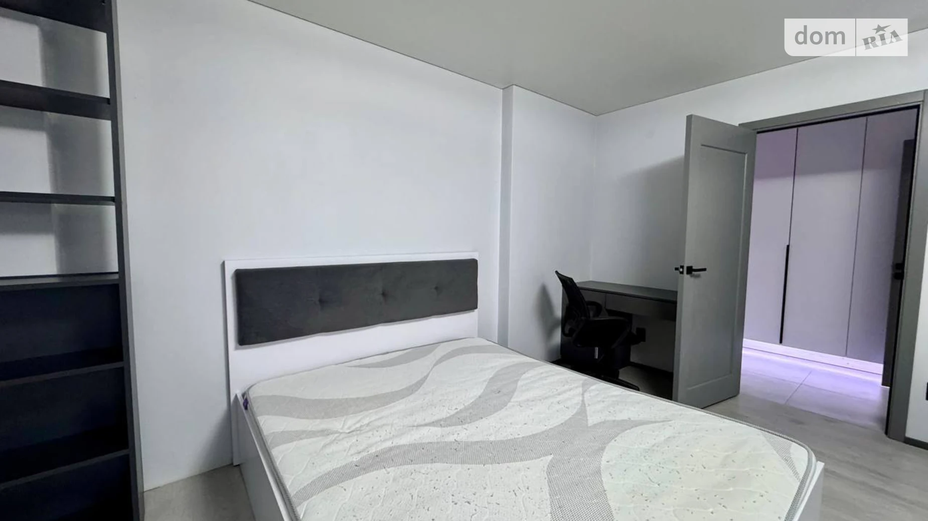 1-комнатная квартира 55 кв. м в Тернополе, ул. Белогорская - фото 5