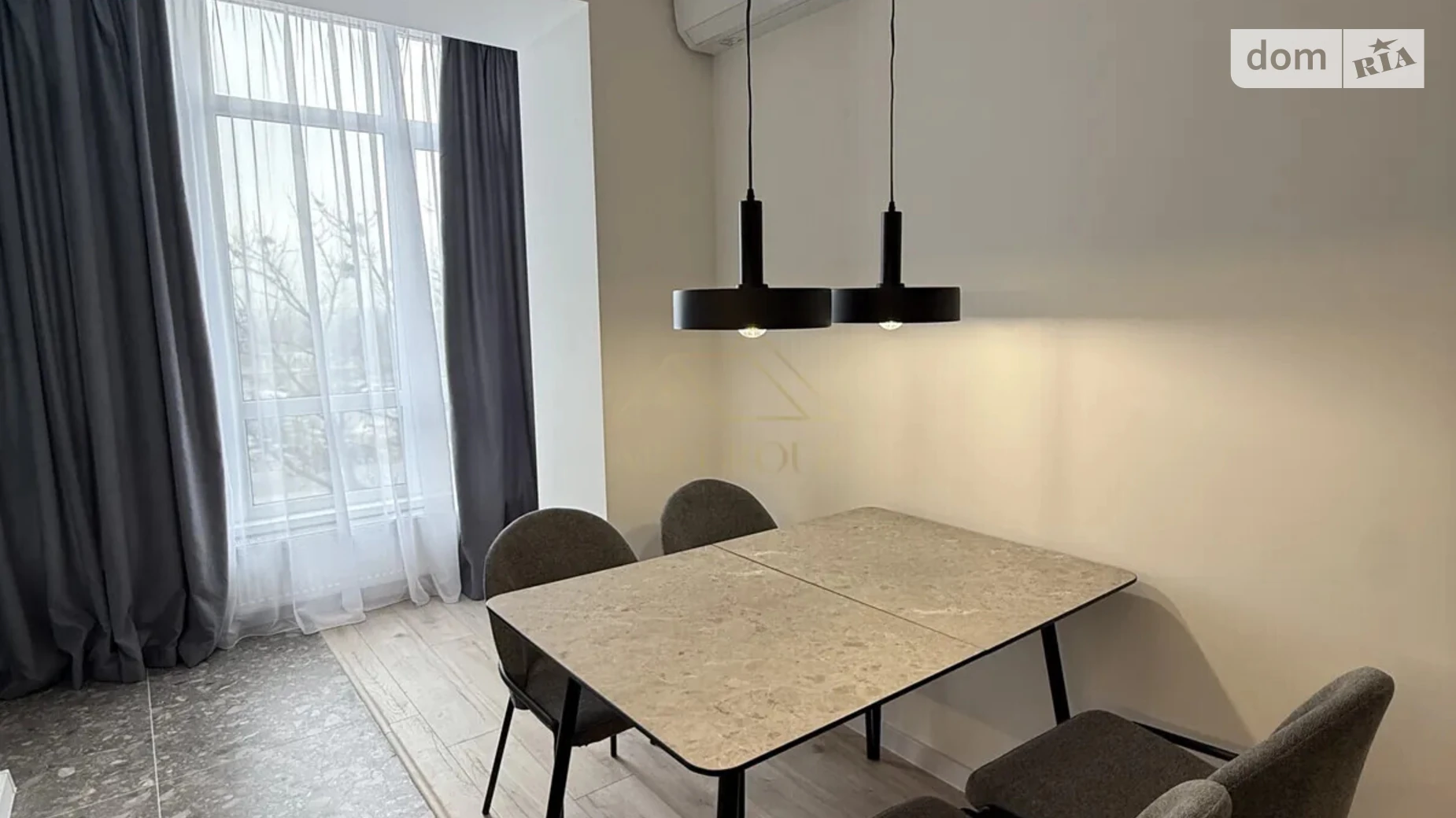 Продается 1-комнатная квартира 43.4 кв. м в Ивано-Франковске, ул. Высочана Семена - фото 3