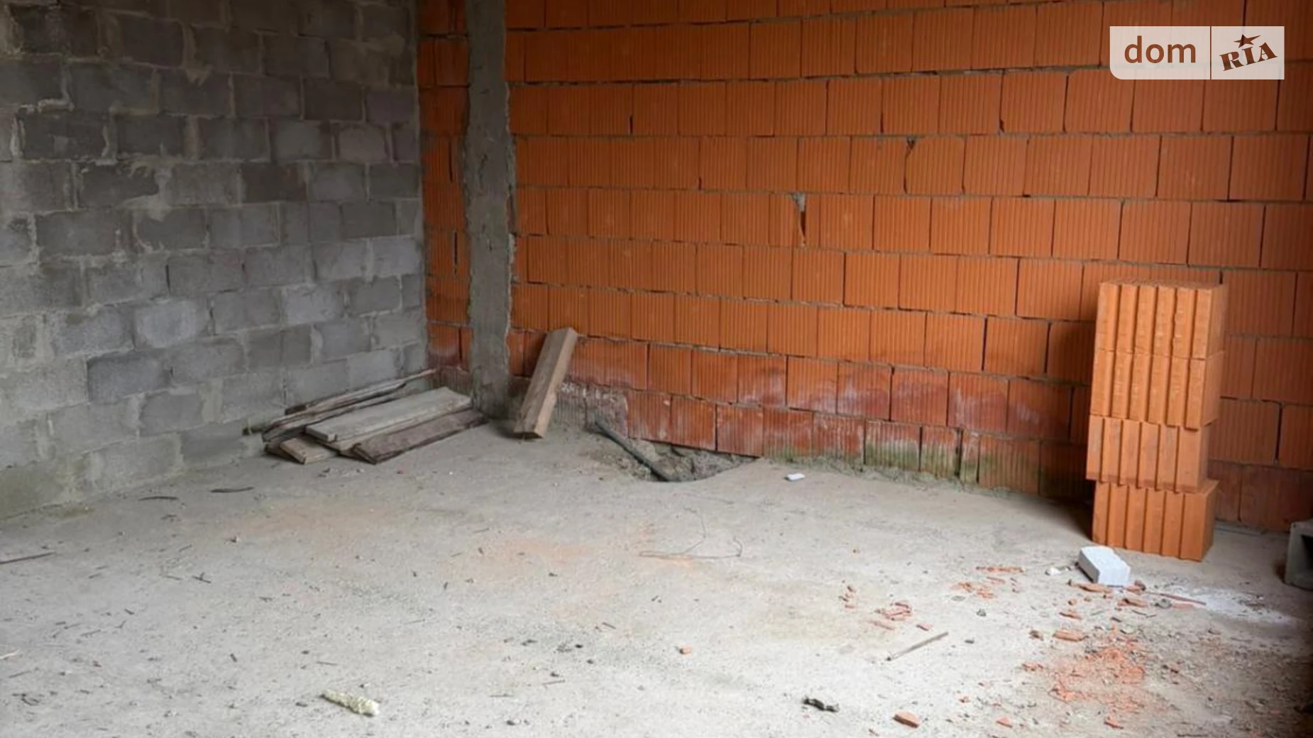 Продается дом на 2 этажа 118 кв. м с беседкой, цена: 70000 $ - фото 3