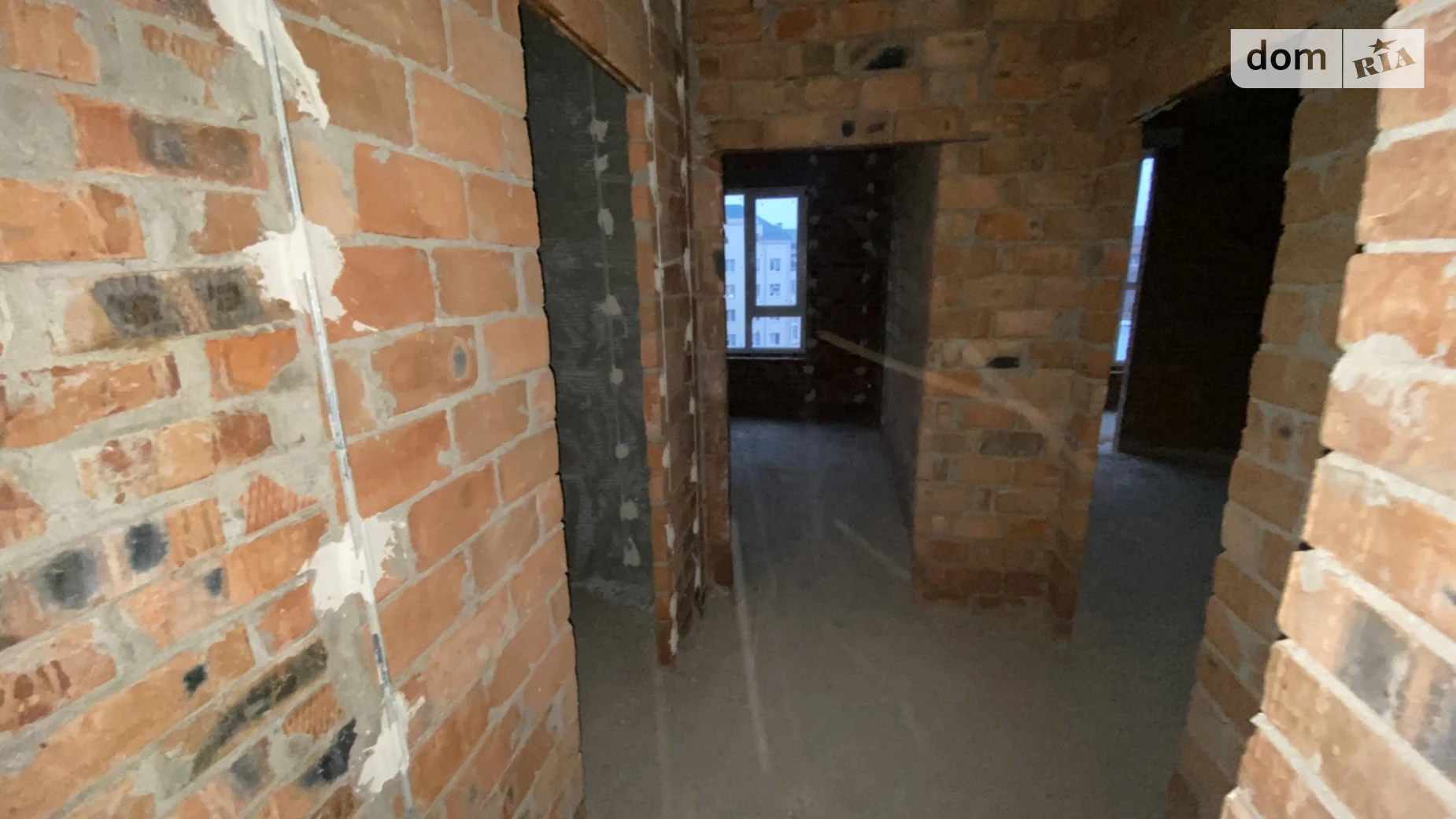 Продается 1-комнатная квартира 36 кв. м в Виннице, ул. Ивана Богуна, 27Б - фото 2