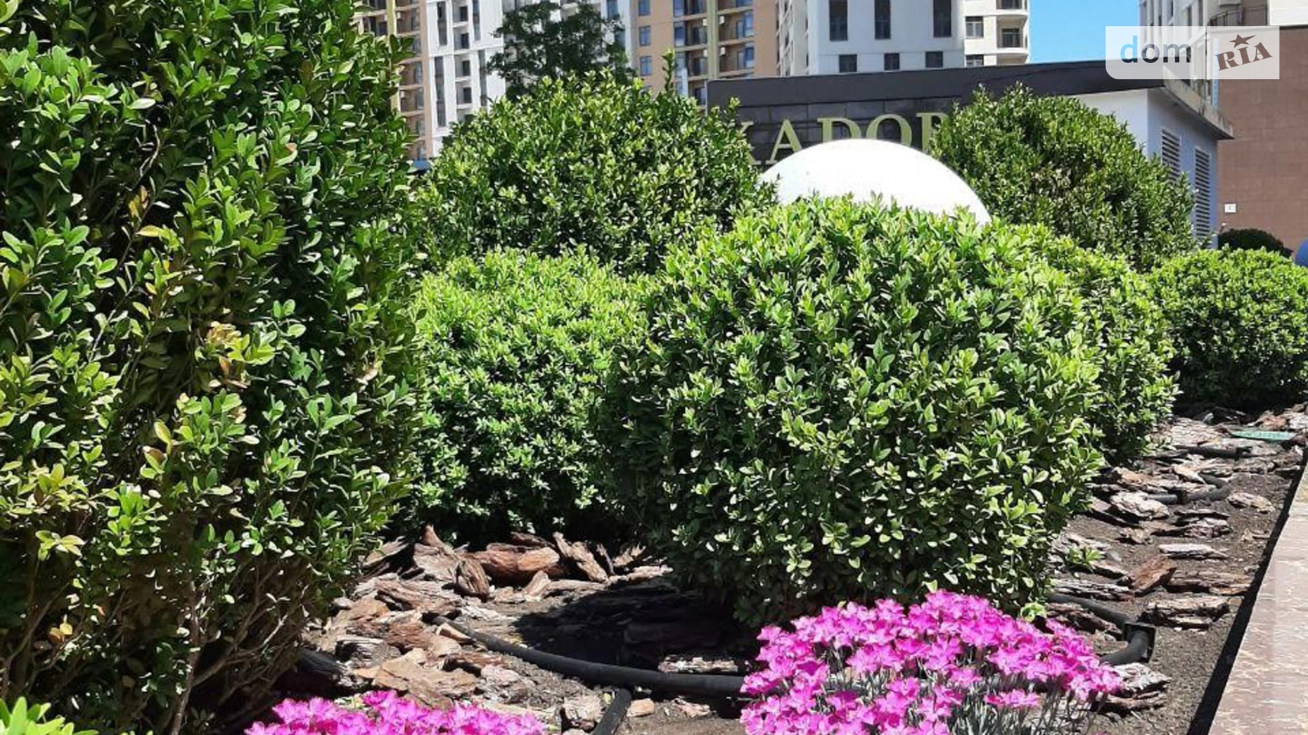 Продается 1-комнатная квартира 41 кв. м в Одессе, ул. Краснова - фото 2