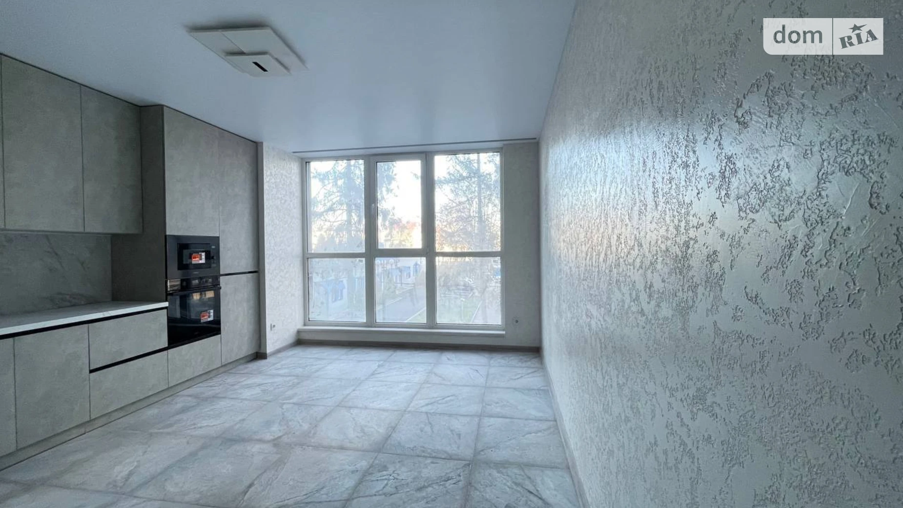 Продается 2-комнатная квартира 60.1 кв. м в Ивано-Франковске, цена: 92500 $ - фото 2