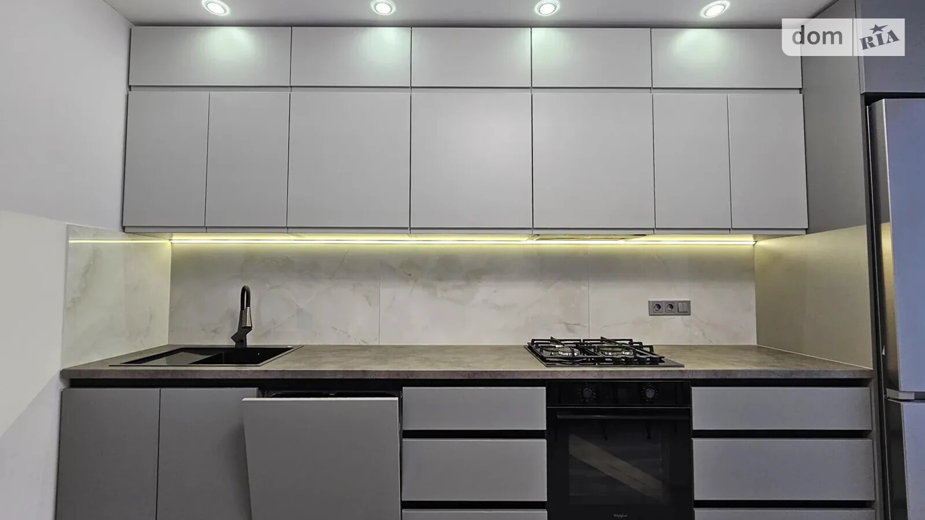 Продается 1-комнатная квартира 43 кв. м в Ивано-Франковске, ул. Княгинин - фото 5