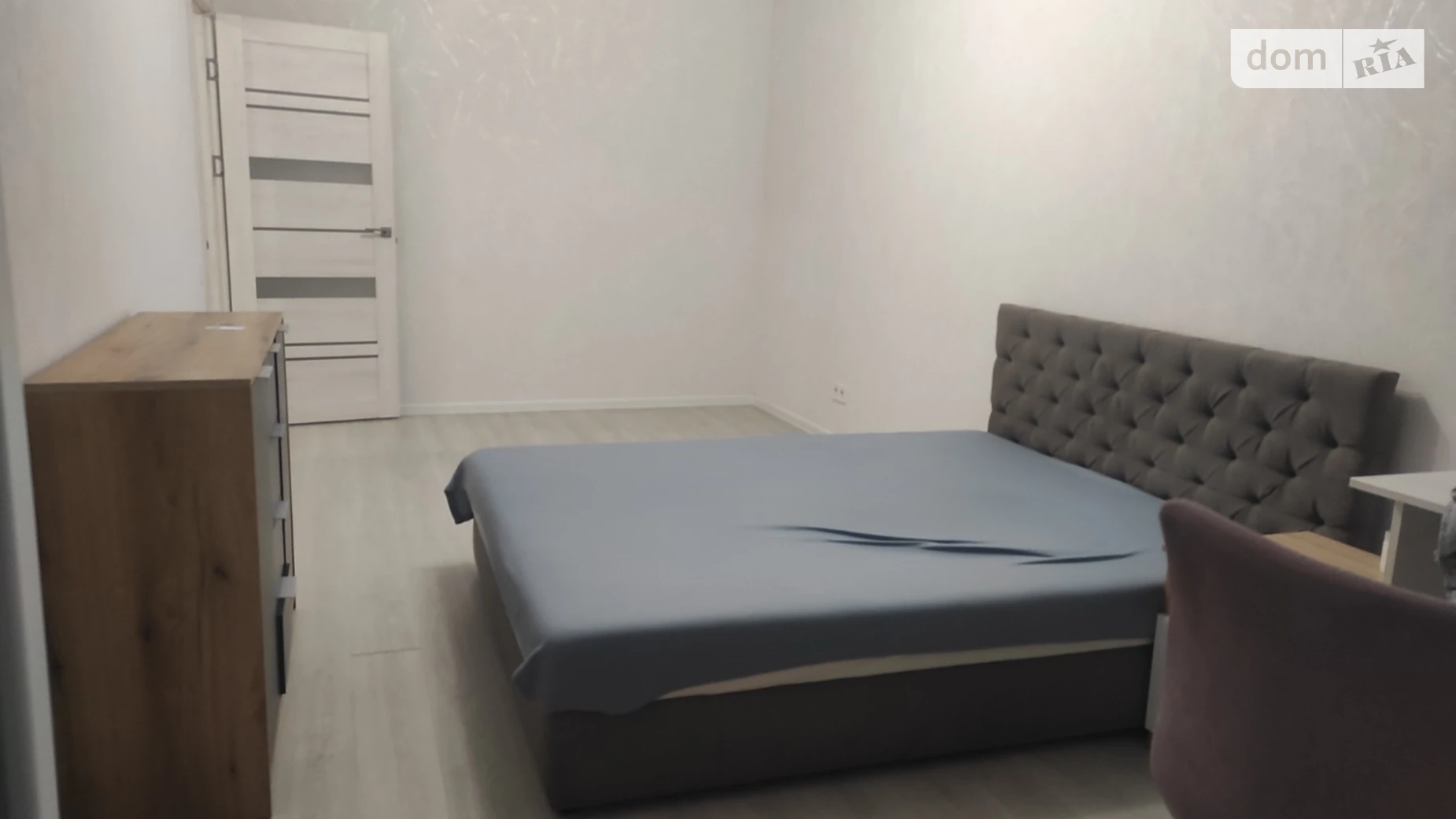 Сдается в аренду 1-комнатная квартира 53 кв. м в, цена: 12000 грн - фото 2