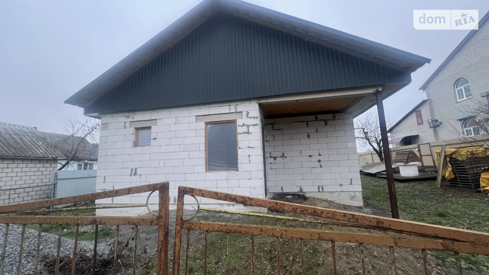 Продается одноэтажный дом 82 кв. м с камином, цена: 47500 $ - фото 2