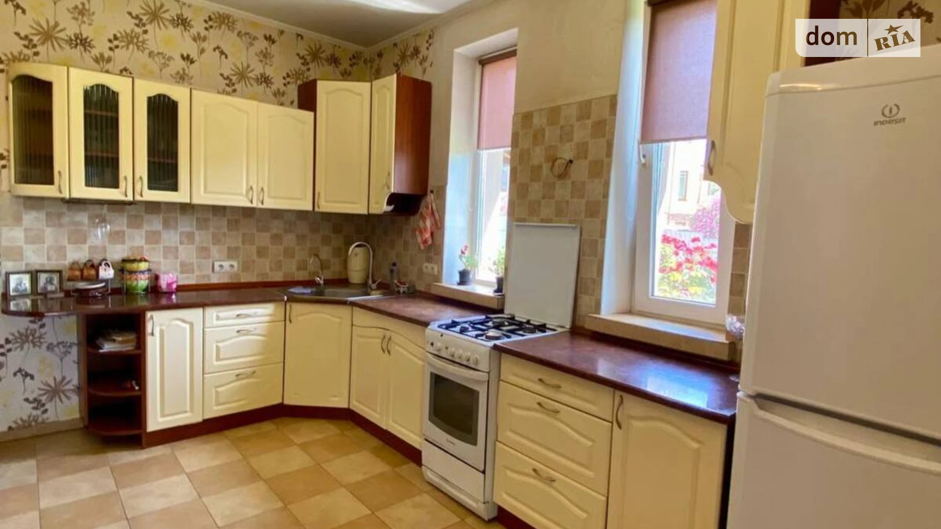 Продается одноэтажный дом 130 кв. м с гаражом, цена: 160000 $ - фото 3