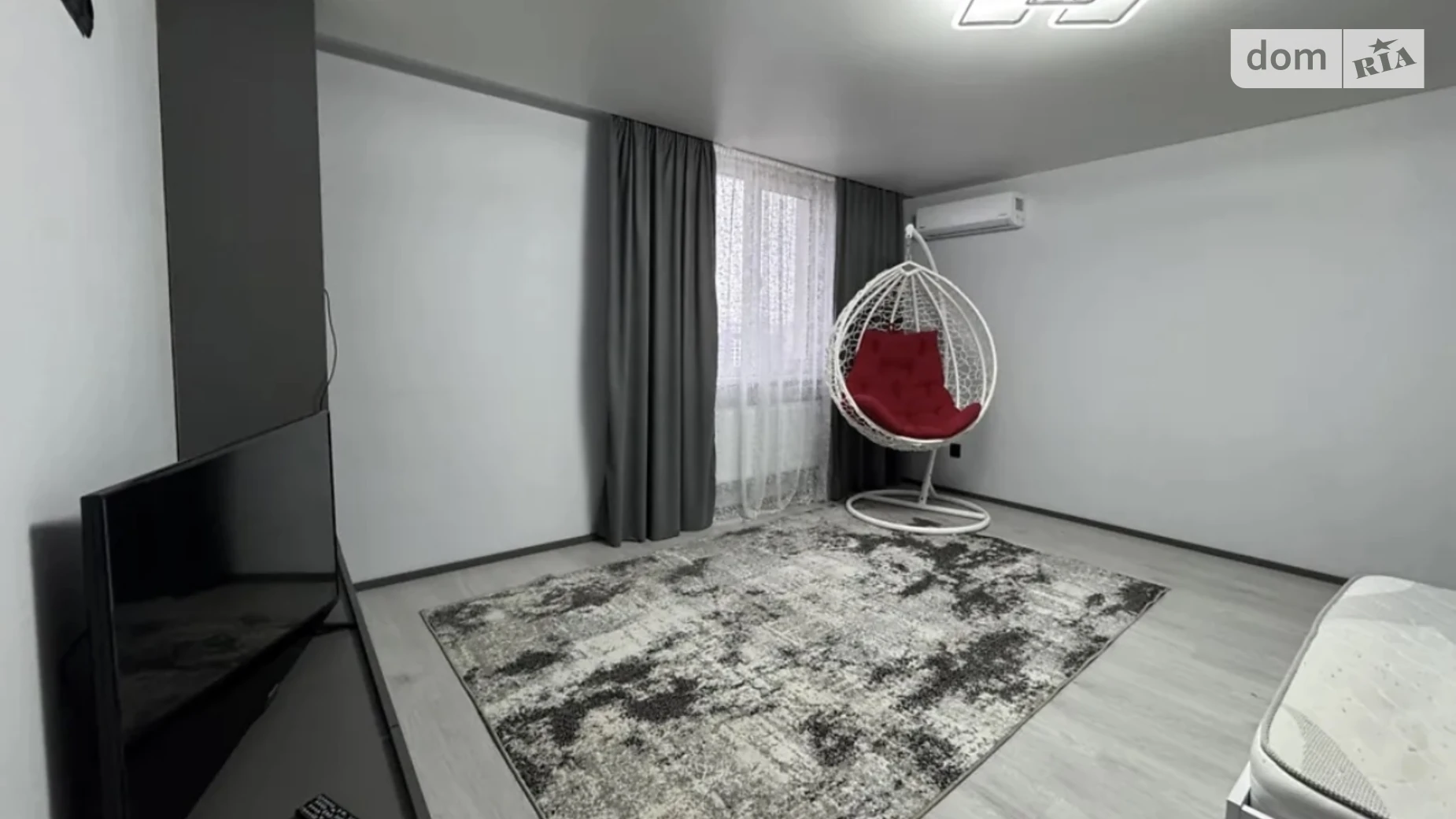 1-комнатная квартира 55 кв. м в Тернополе, ул. Белогорская - фото 5