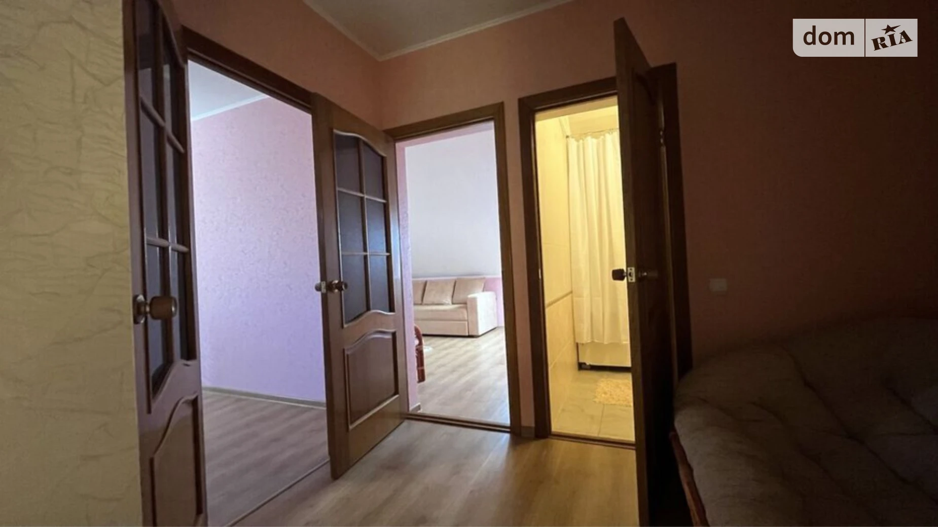 Продается дом на 2 этажа 213.2 кв. м с участком, цена: 150000 € - фото 5