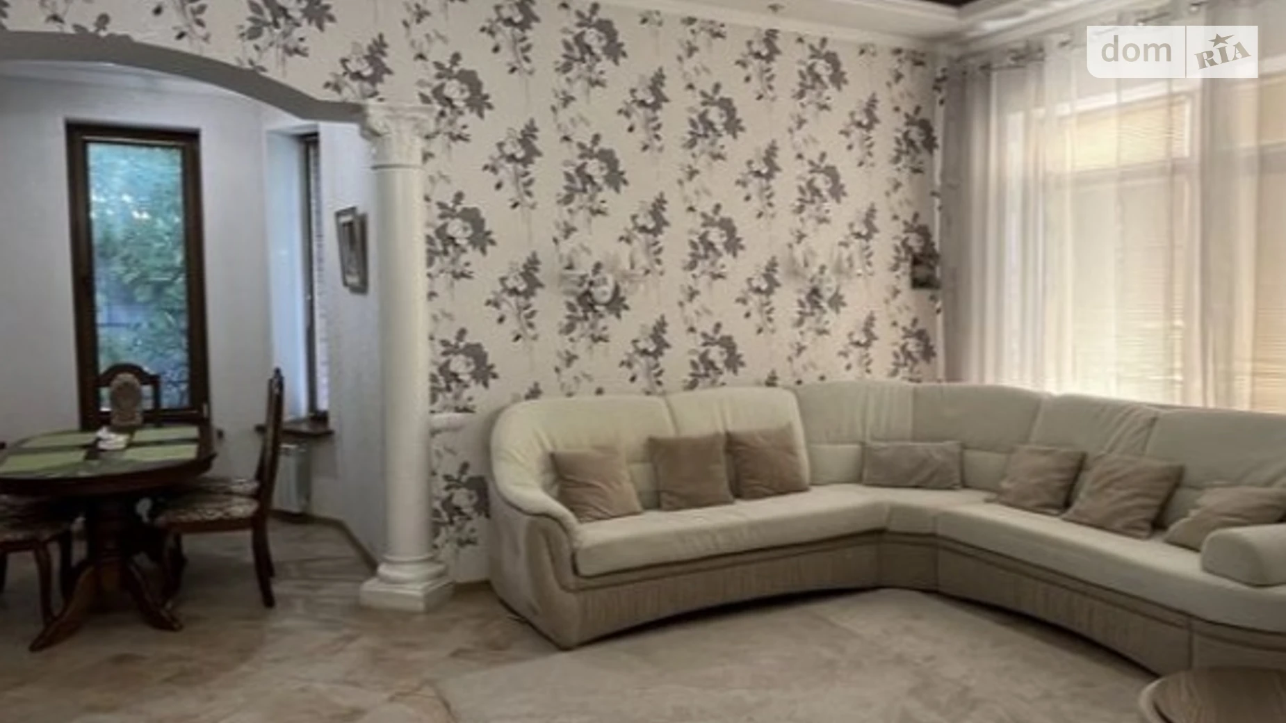 Продается дом на 2 этажа 213.2 кв. м с участком, цена: 150000 € - фото 4