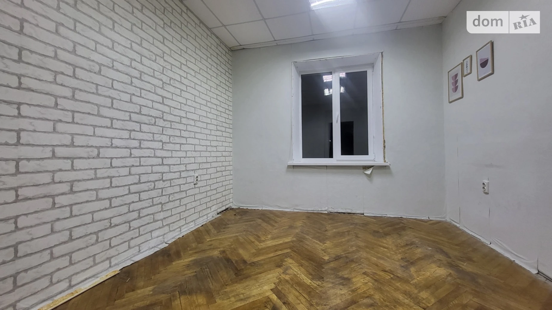 Сдается в аренду офис 13 кв. м в бизнес-центре, цена: 3118 грн - фото 2