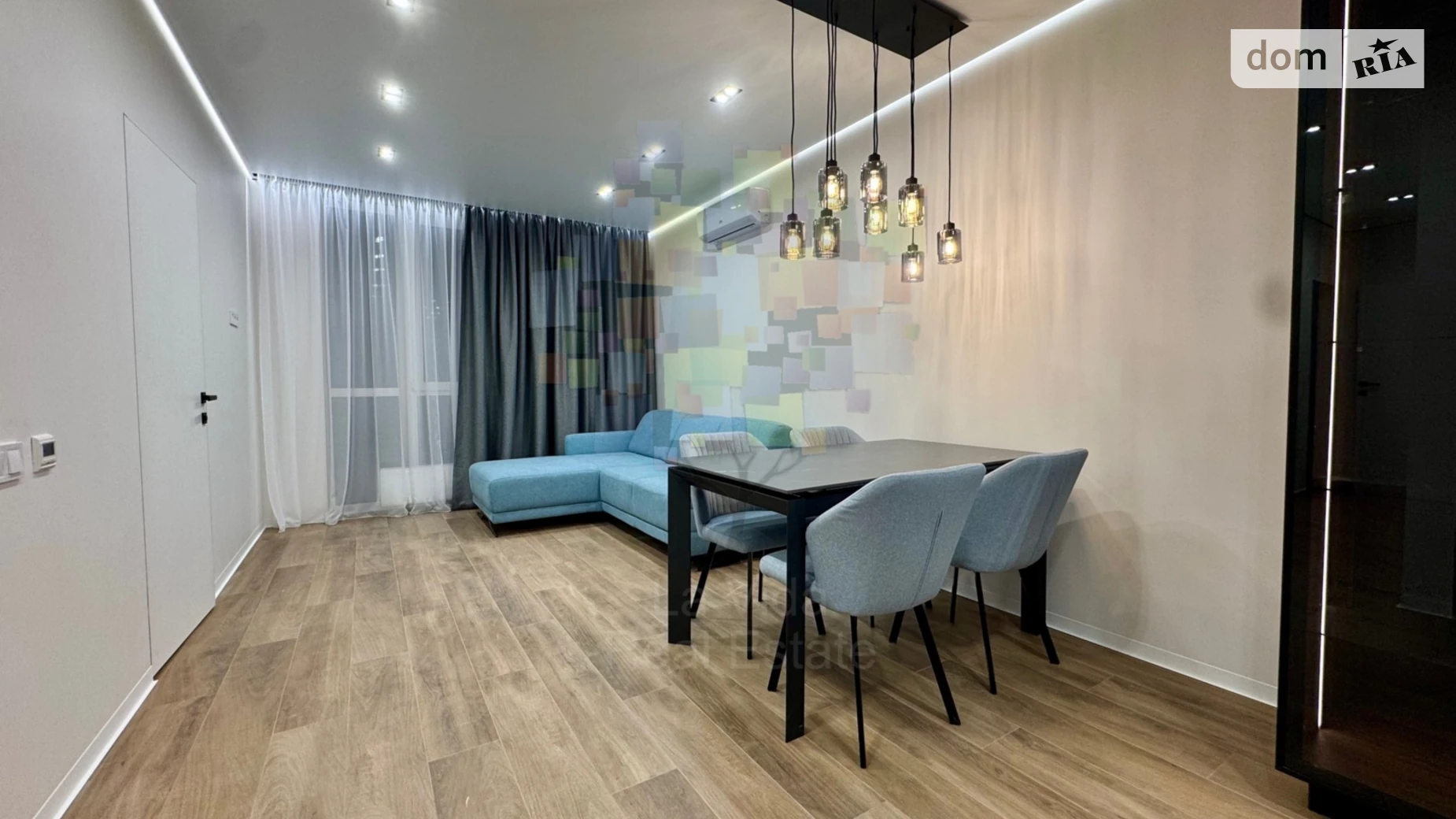 Продается 3-комнатная квартира 77.6 кв. м в Киеве, ул. Всеволода Змиенко, 34/21 - фото 2