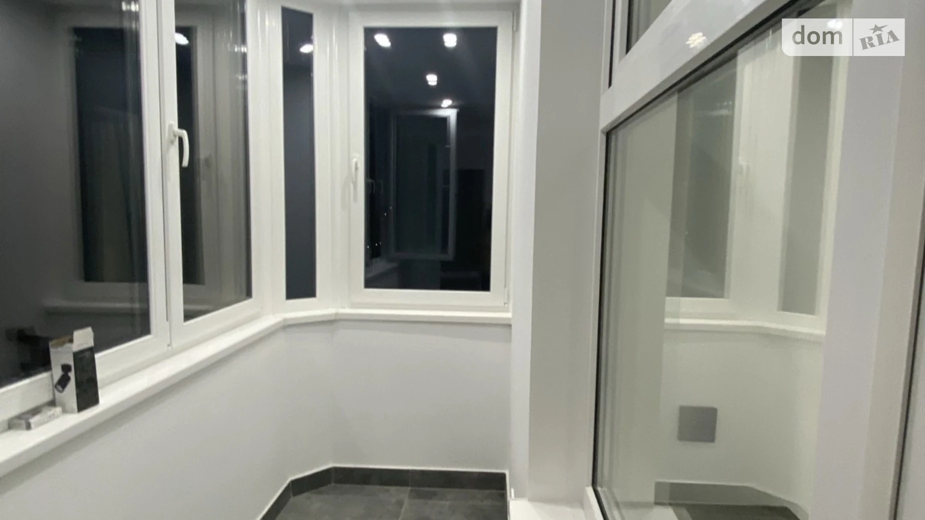 1-комнатная квартира 45 кв. м в Тернополе, ул. Довженко Александра - фото 4