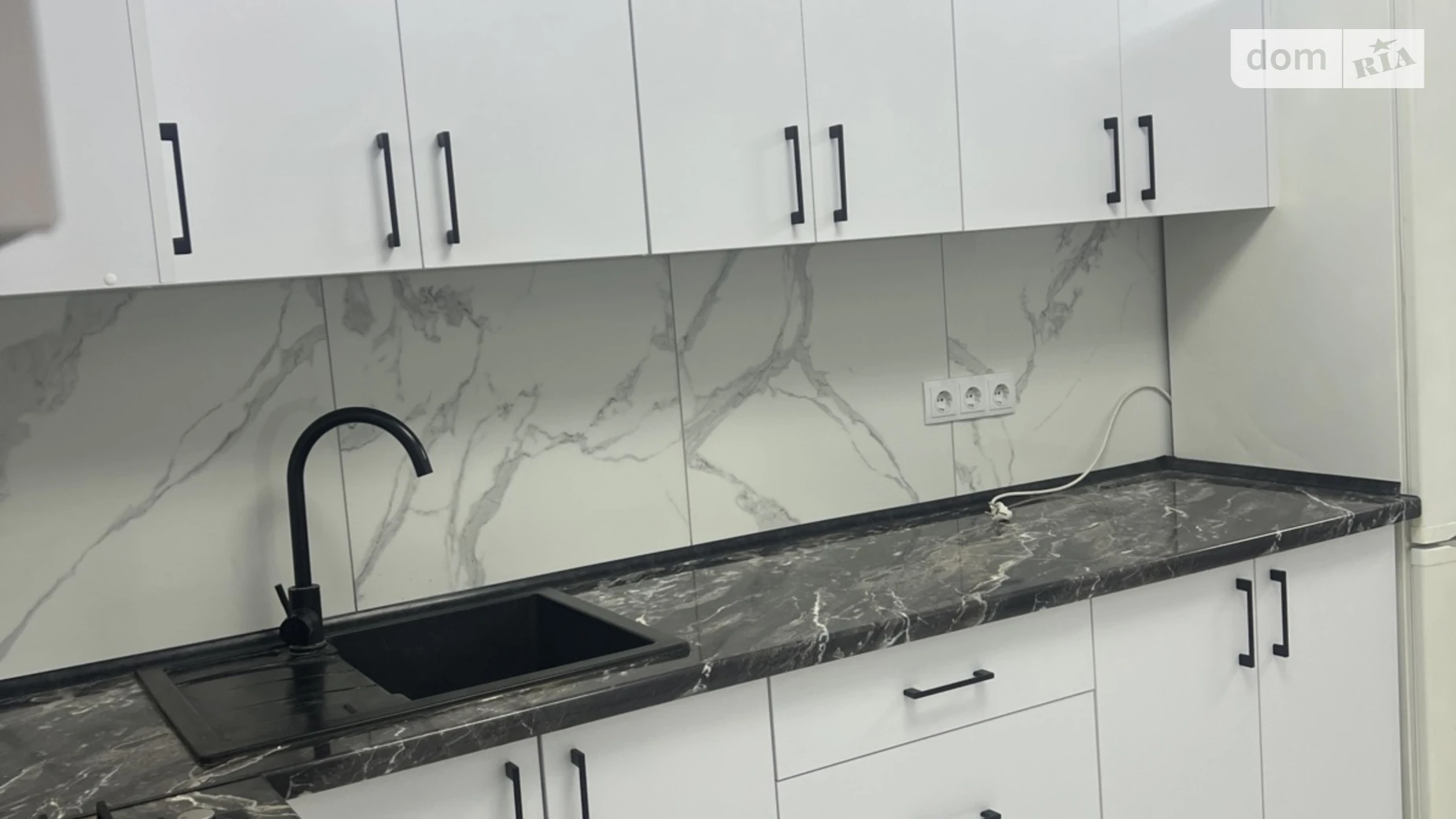 1-комнатная квартира 50 кв. м в Тернополе, ул. Киевская, 9Г - фото 2