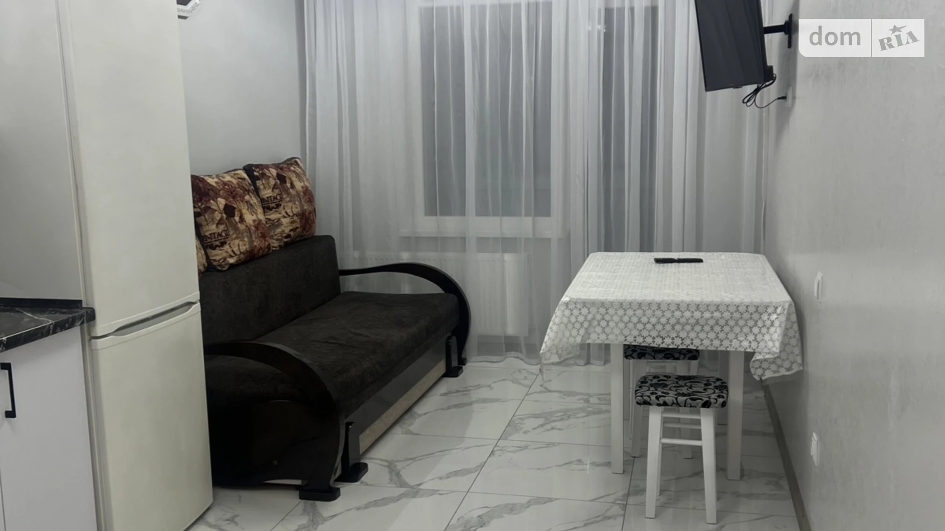 1-комнатная квартира 50 кв. м в Тернополе, ул. Киевская, 9Г - фото 3