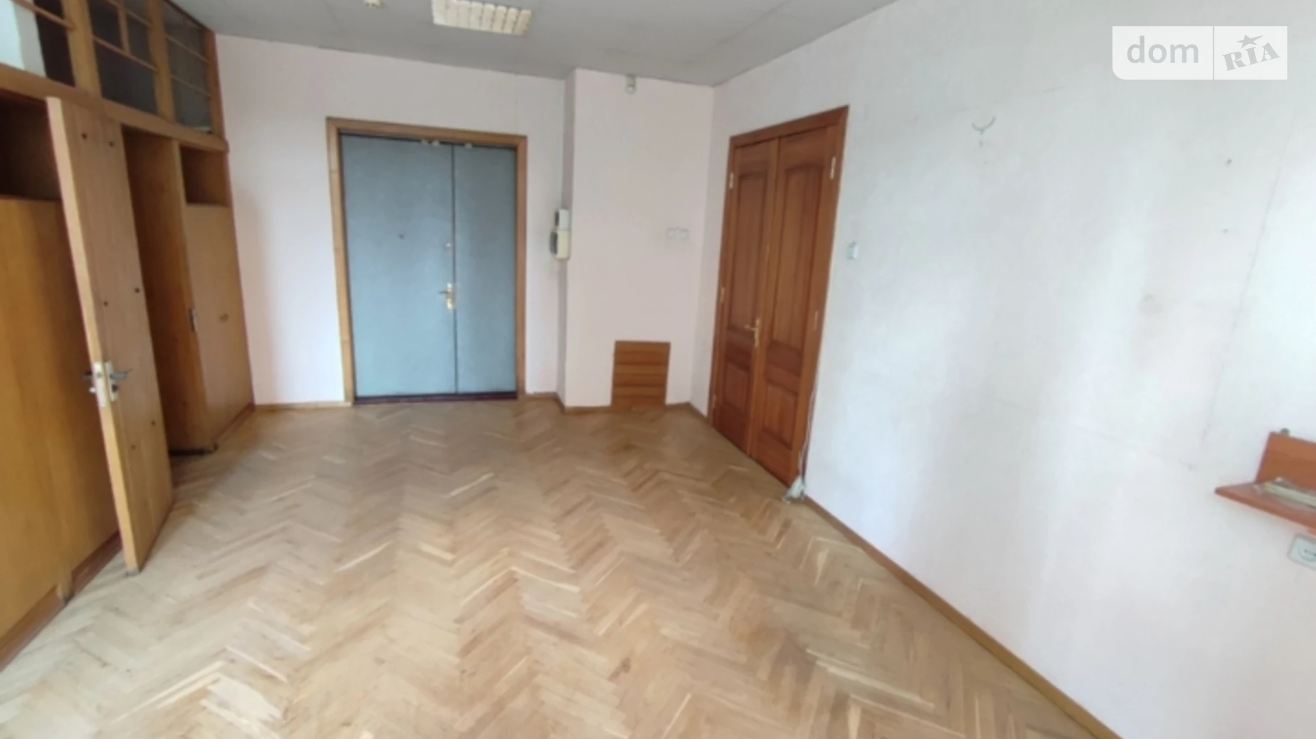 Продается офис 70 кв. м в бизнес-центре, цена: 70500 $ - фото 4