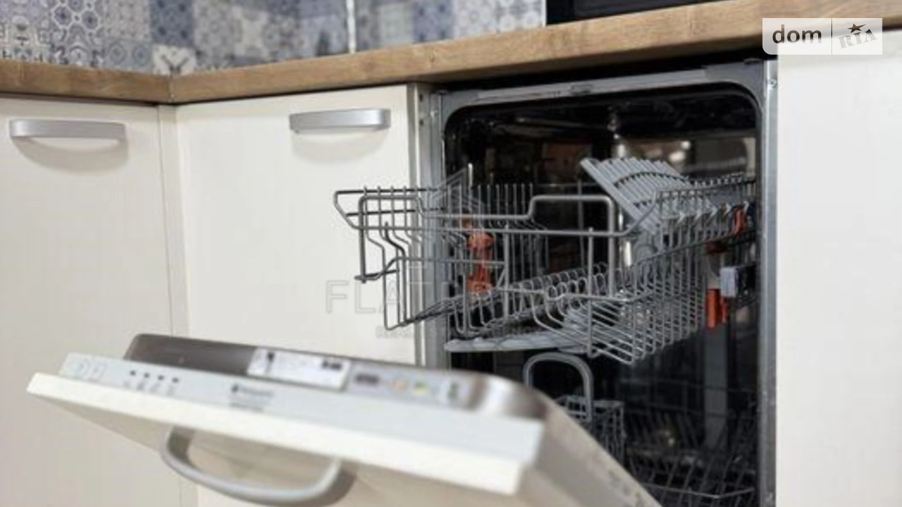 Продается 2-комнатная квартира 75 кв. м в Киеве, пер. Ясиноватский, 11 - фото 3